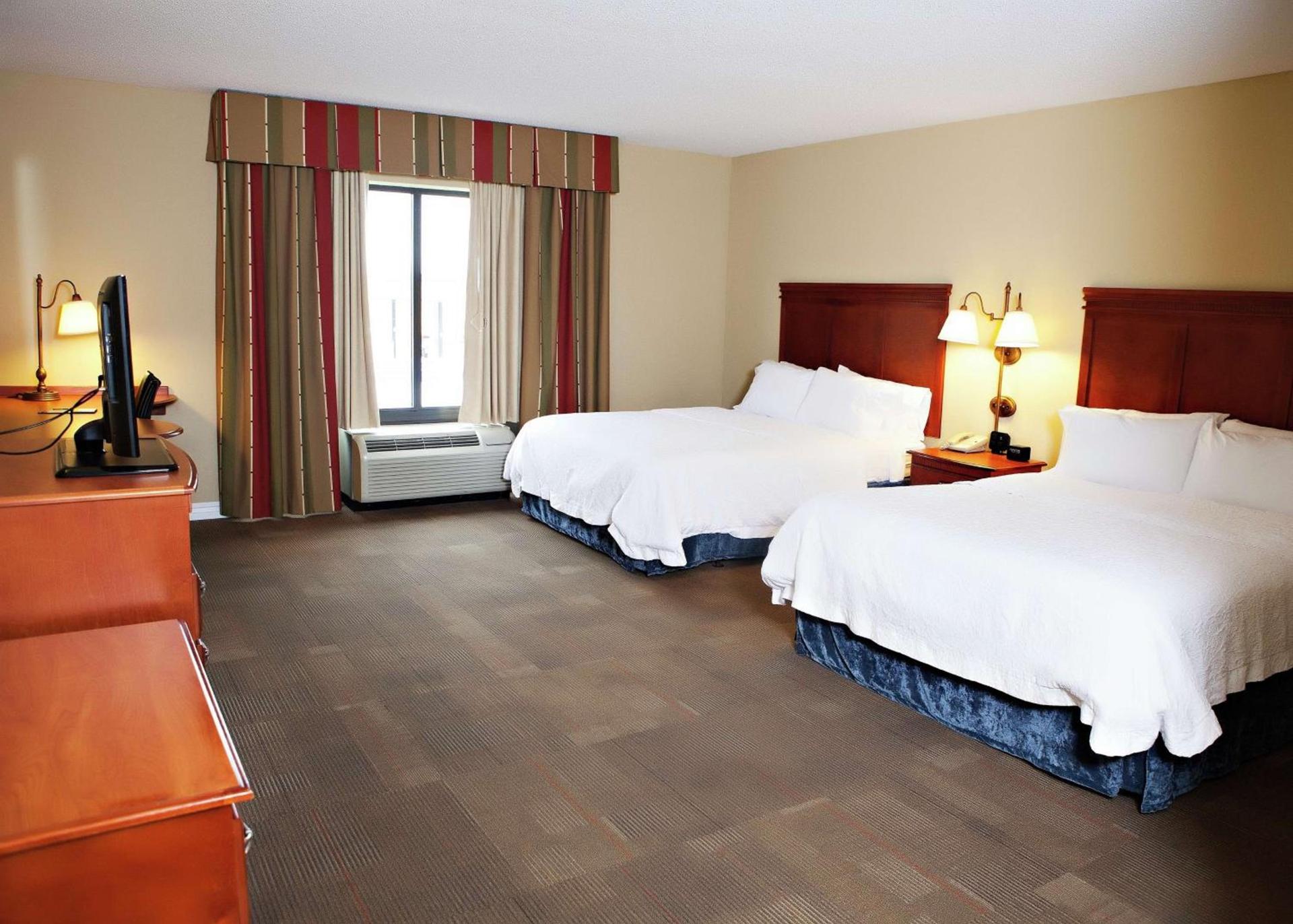 Hampton Inn Martin photo 25