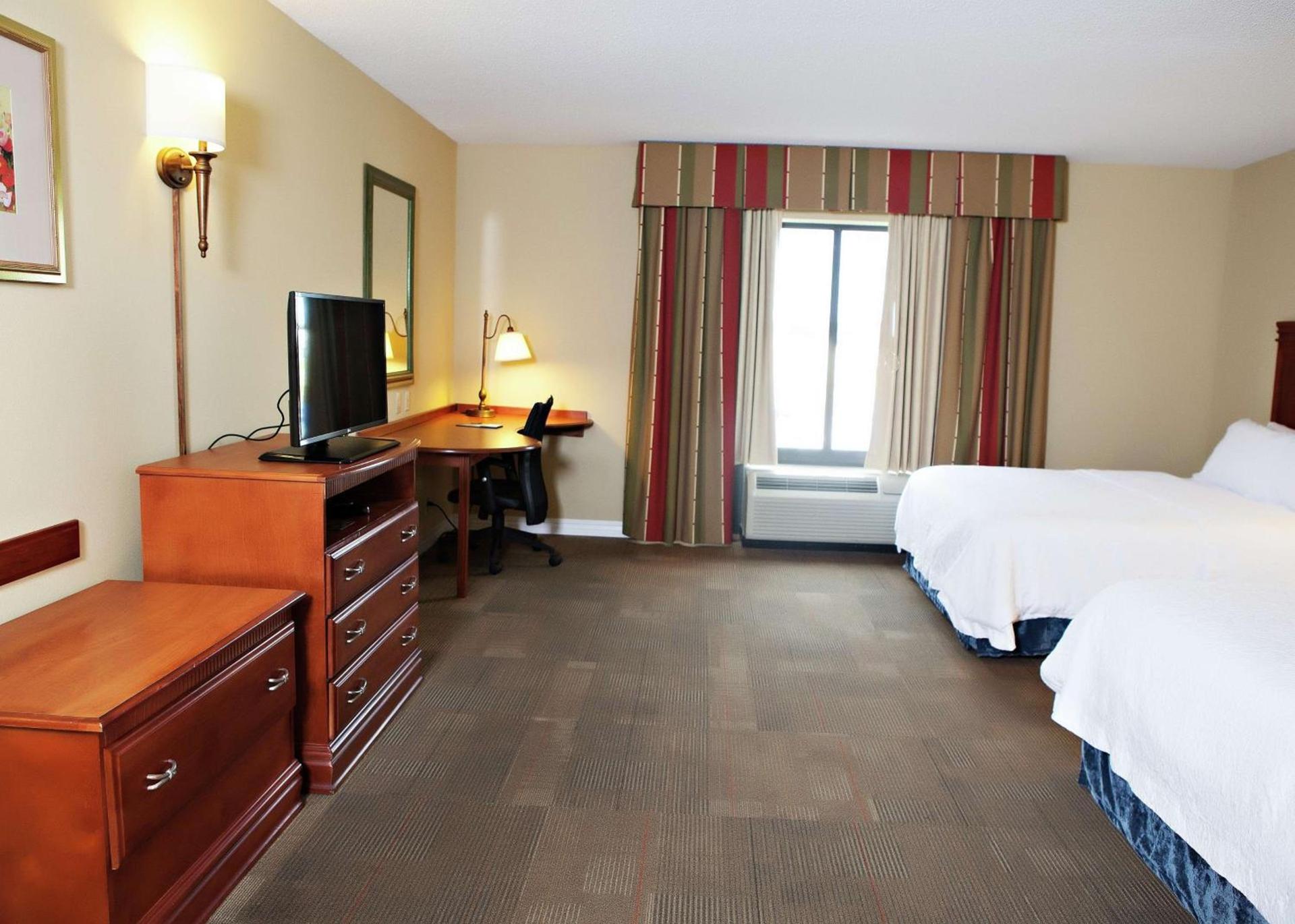 Hampton Inn Martin photo 35