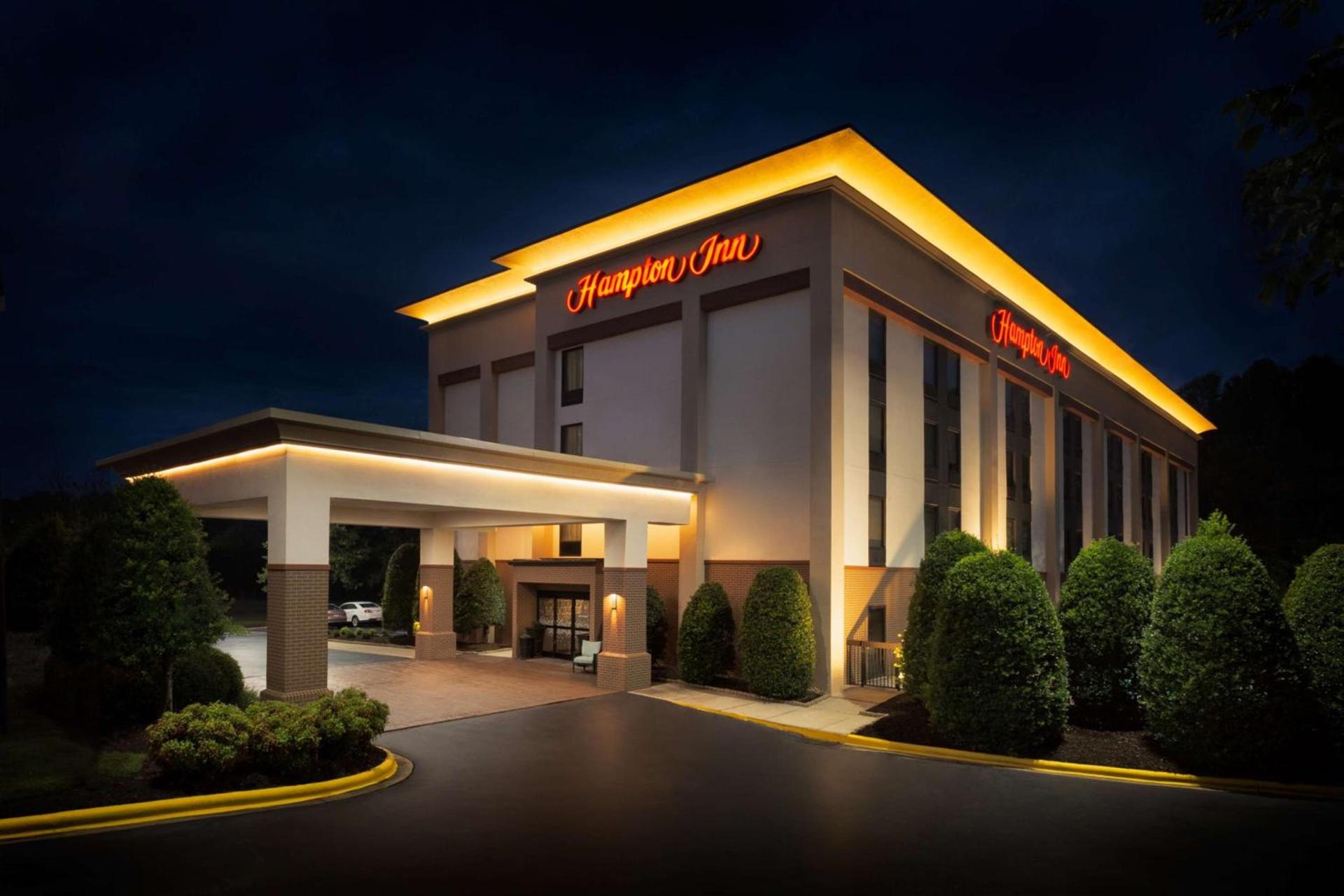 Hampton Inn Morganton photo 2