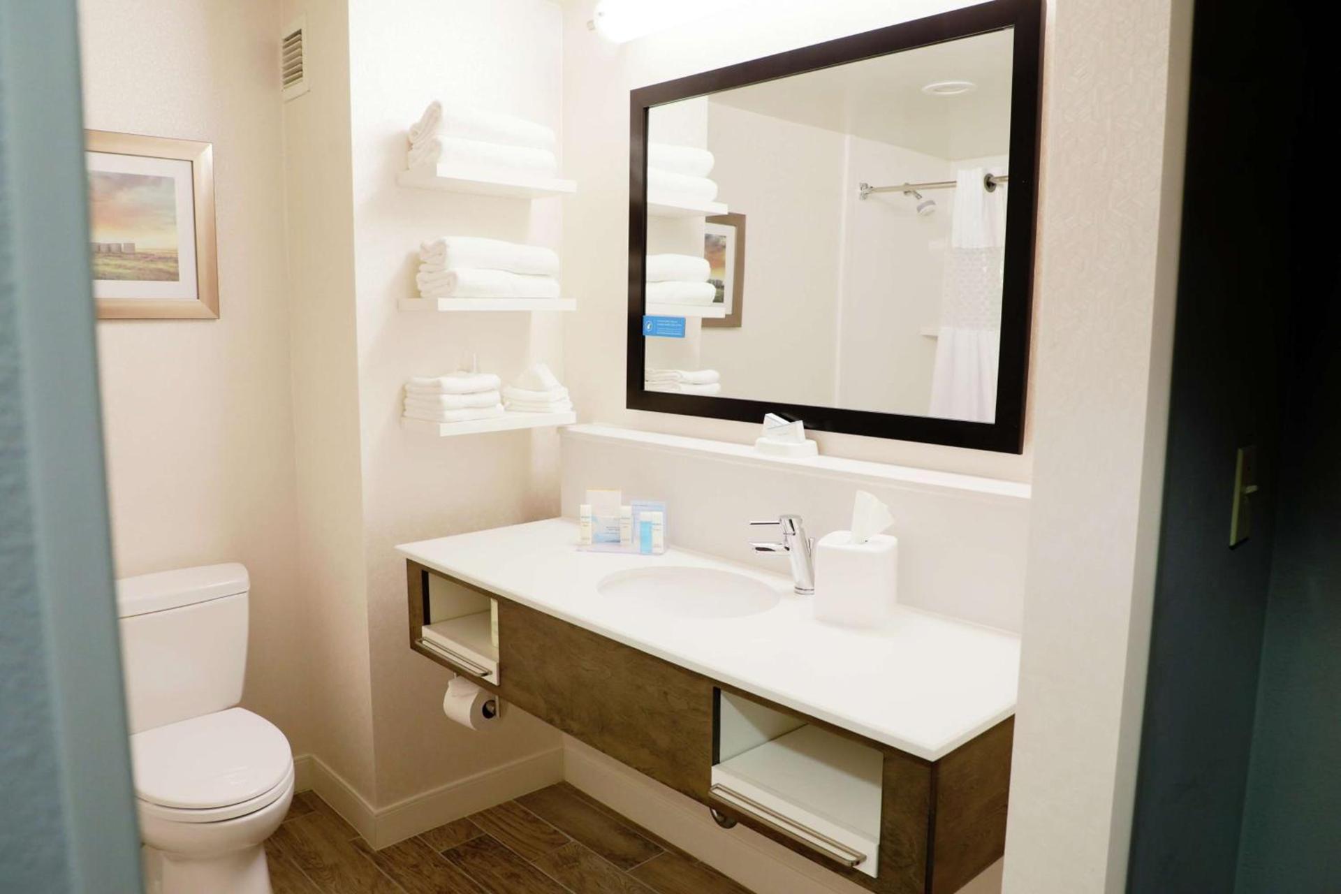 Hampton Inn Muskogee photo 13