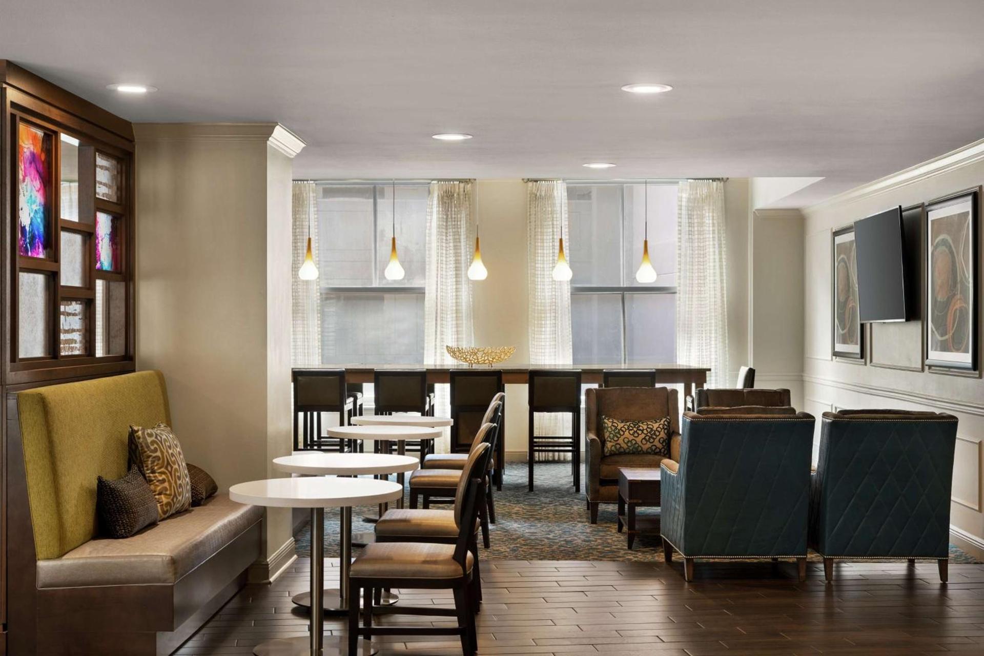 Hampton Inn & Suites New Orleans Downtown French Quarter Area photo 8