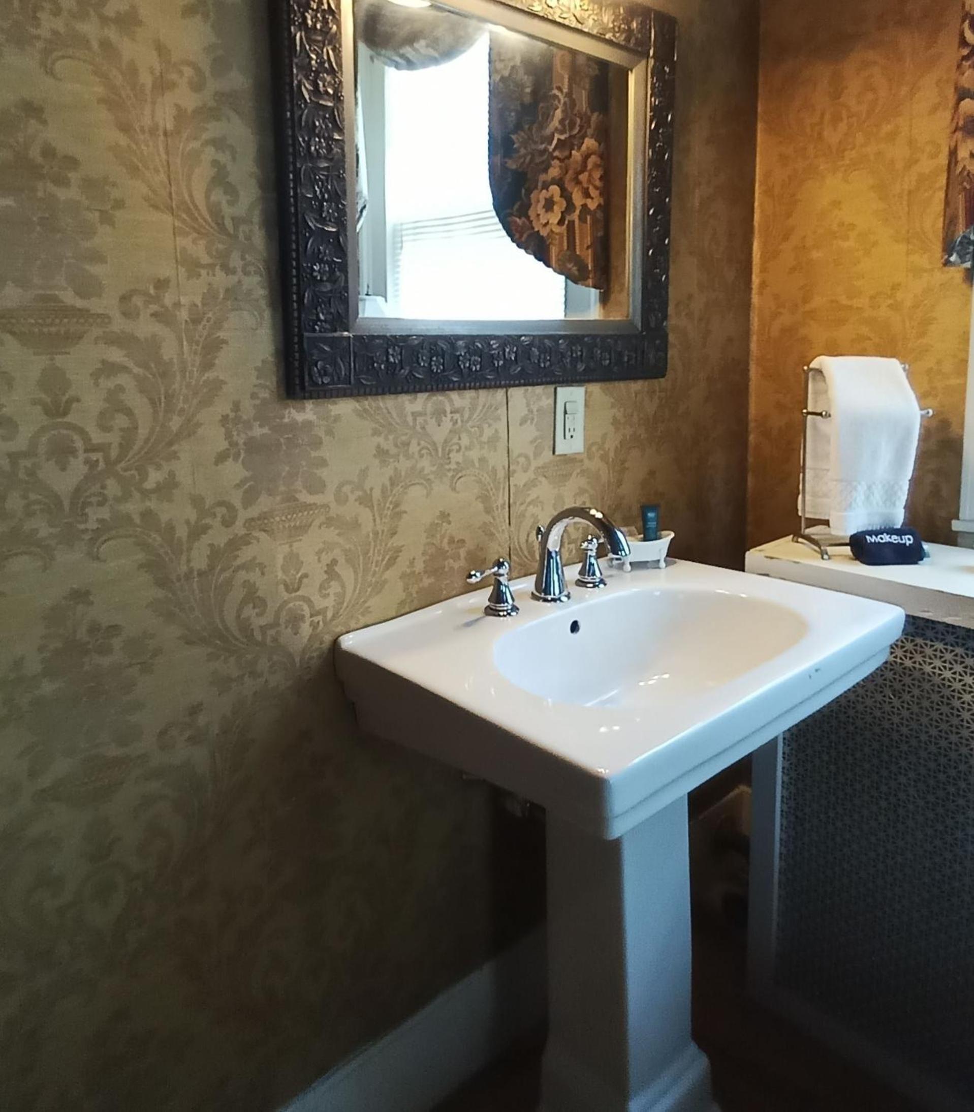 Arlington Inn & Spa photo 52