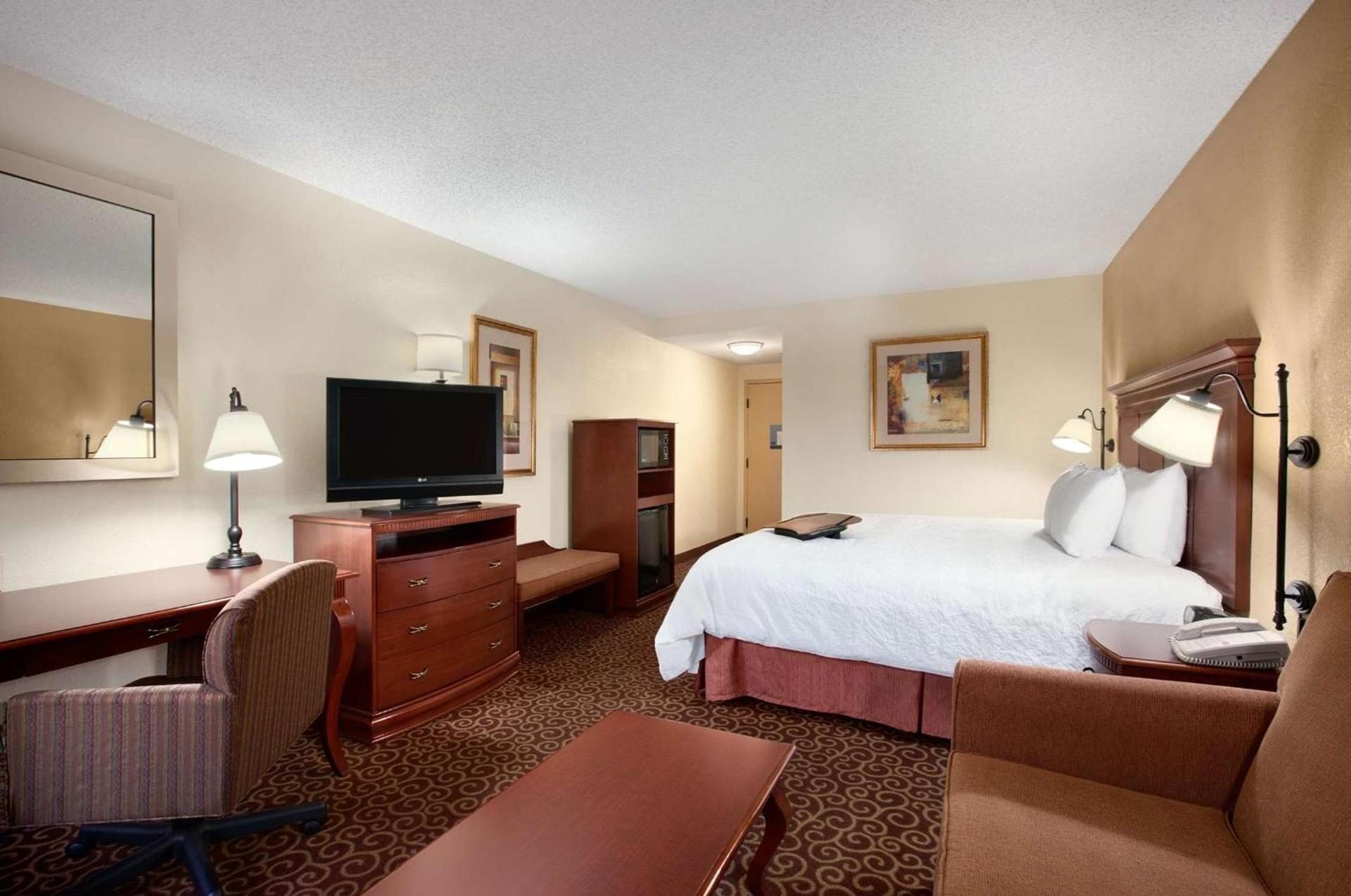 Hampton Inn Slidell photo 16