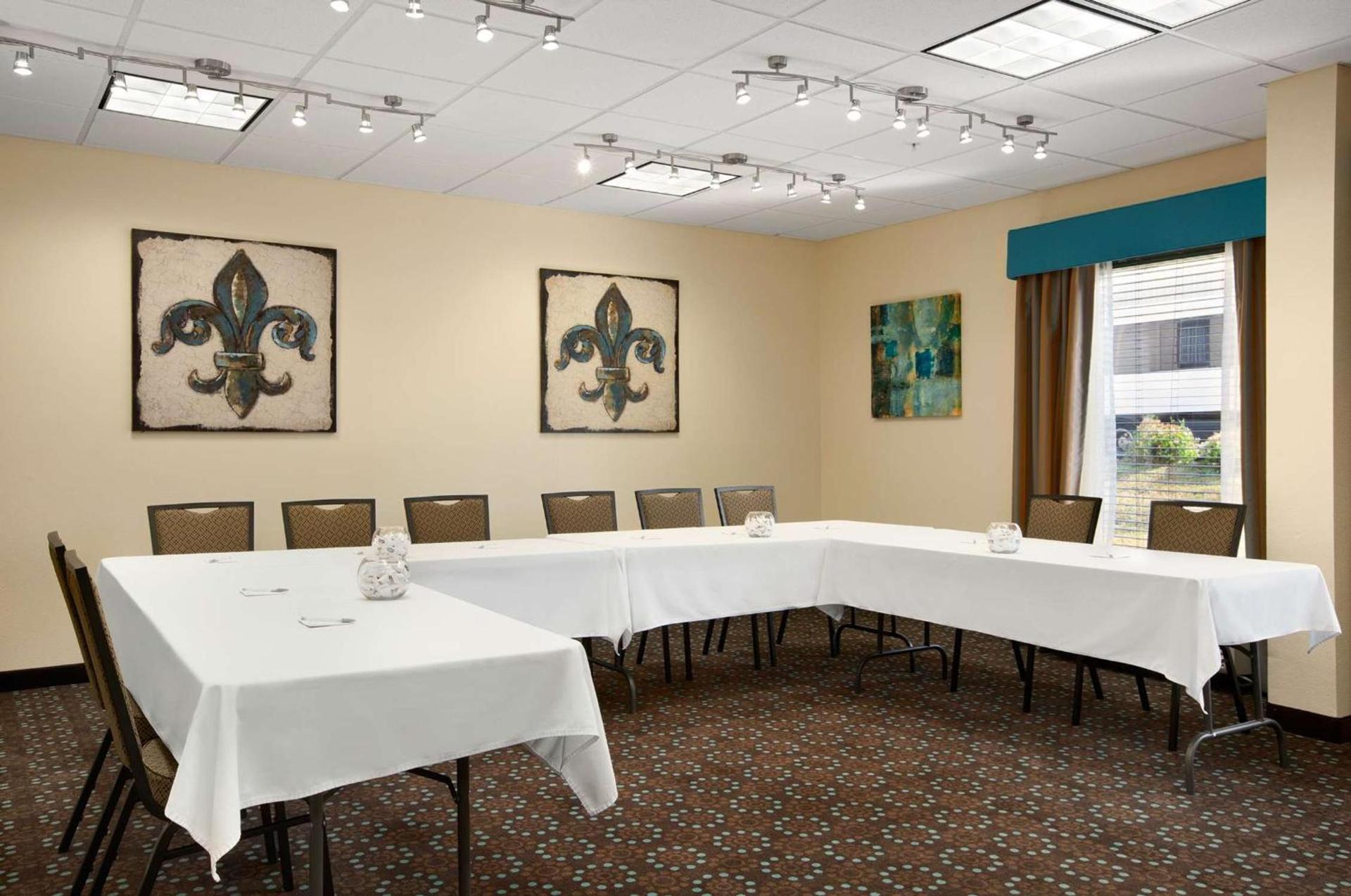Hampton Inn Slidell photo 31