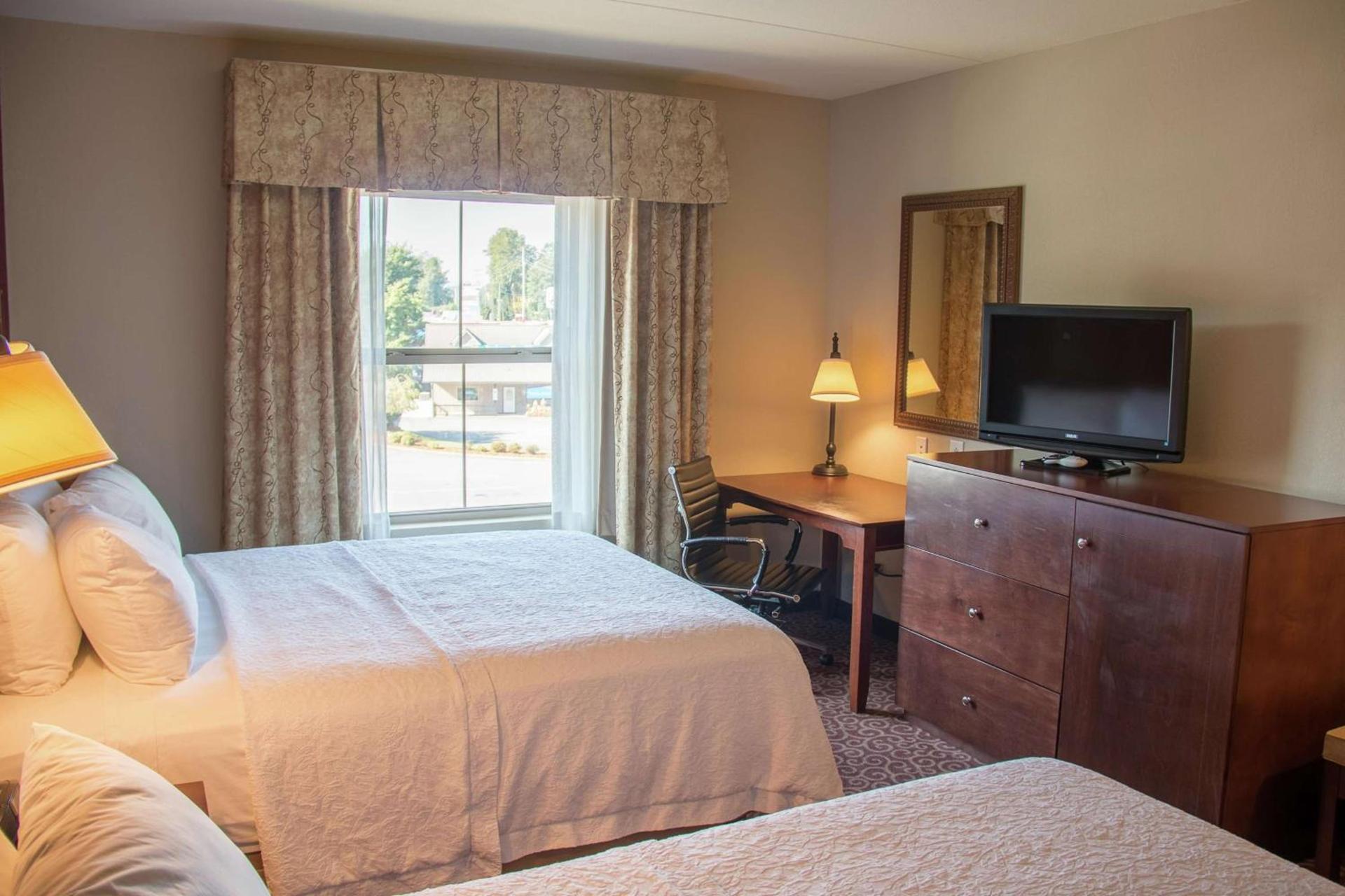 Hampton Inn Murphy photo 18