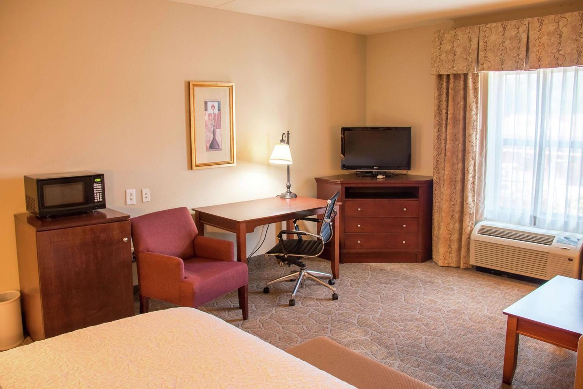 Hampton Inn Murphy photo 24
