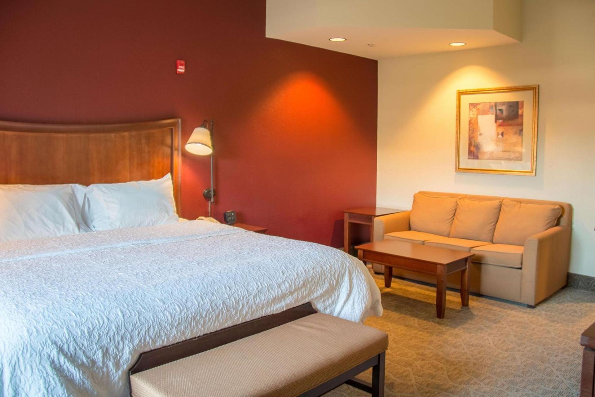 Hampton Inn Murphy photo 33