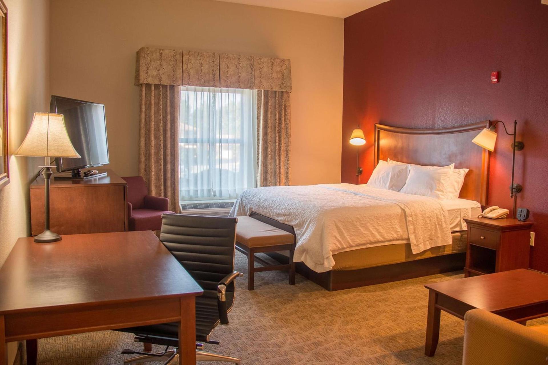 Hampton Inn Murphy photo 34