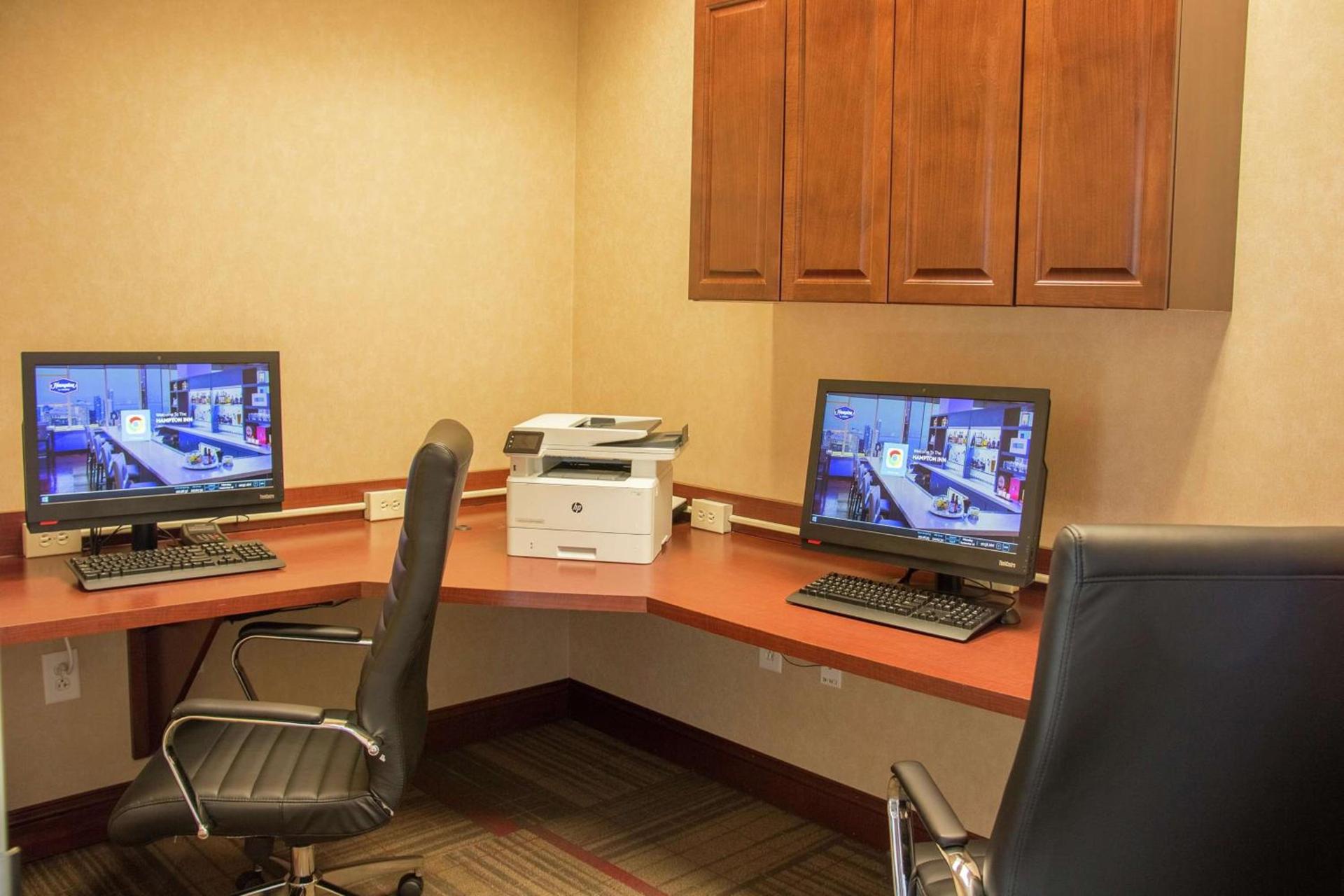 Hampton Inn Murphy photo 38