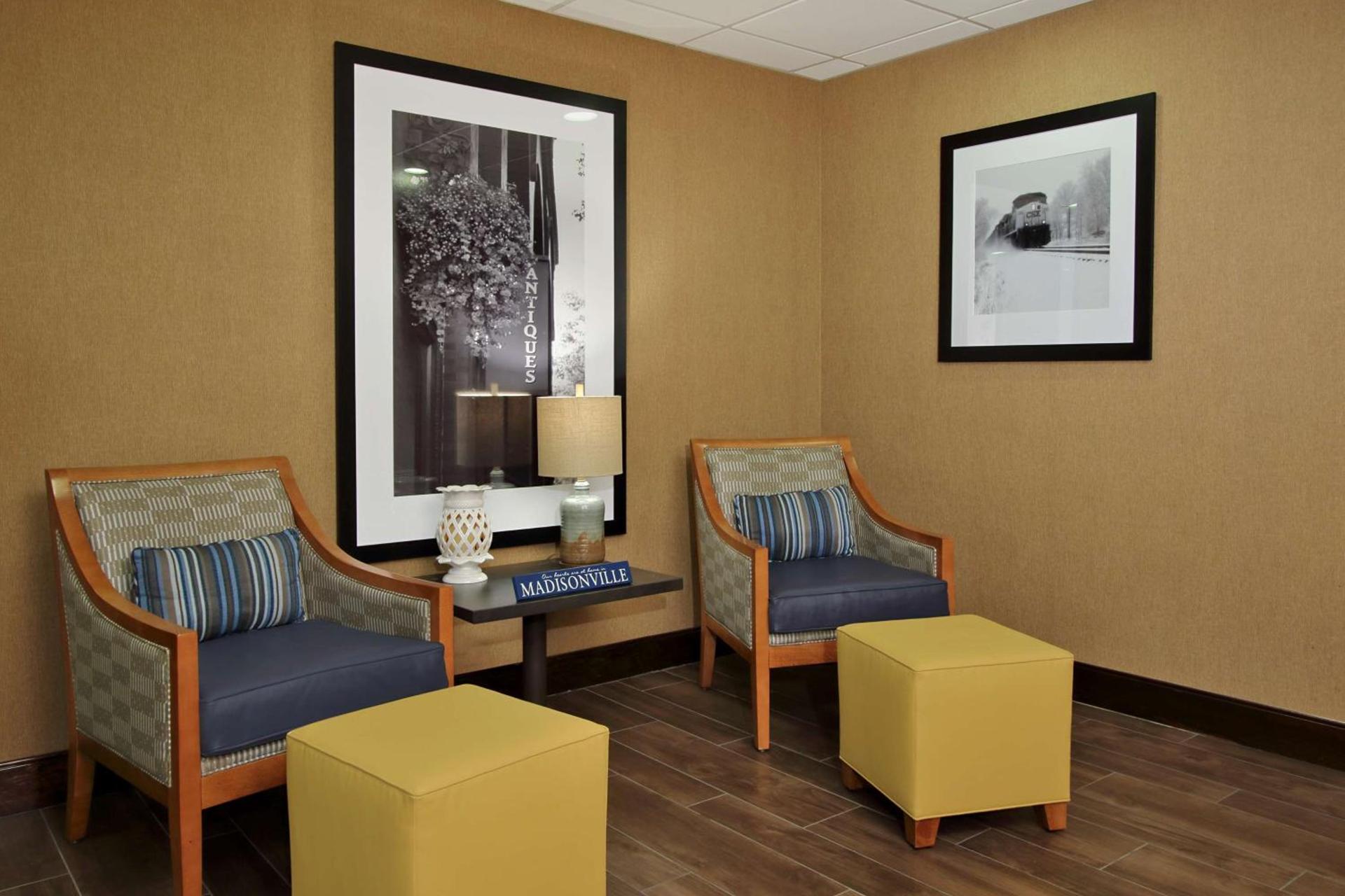 Hampton Inn & Suites Madisonville photo 9