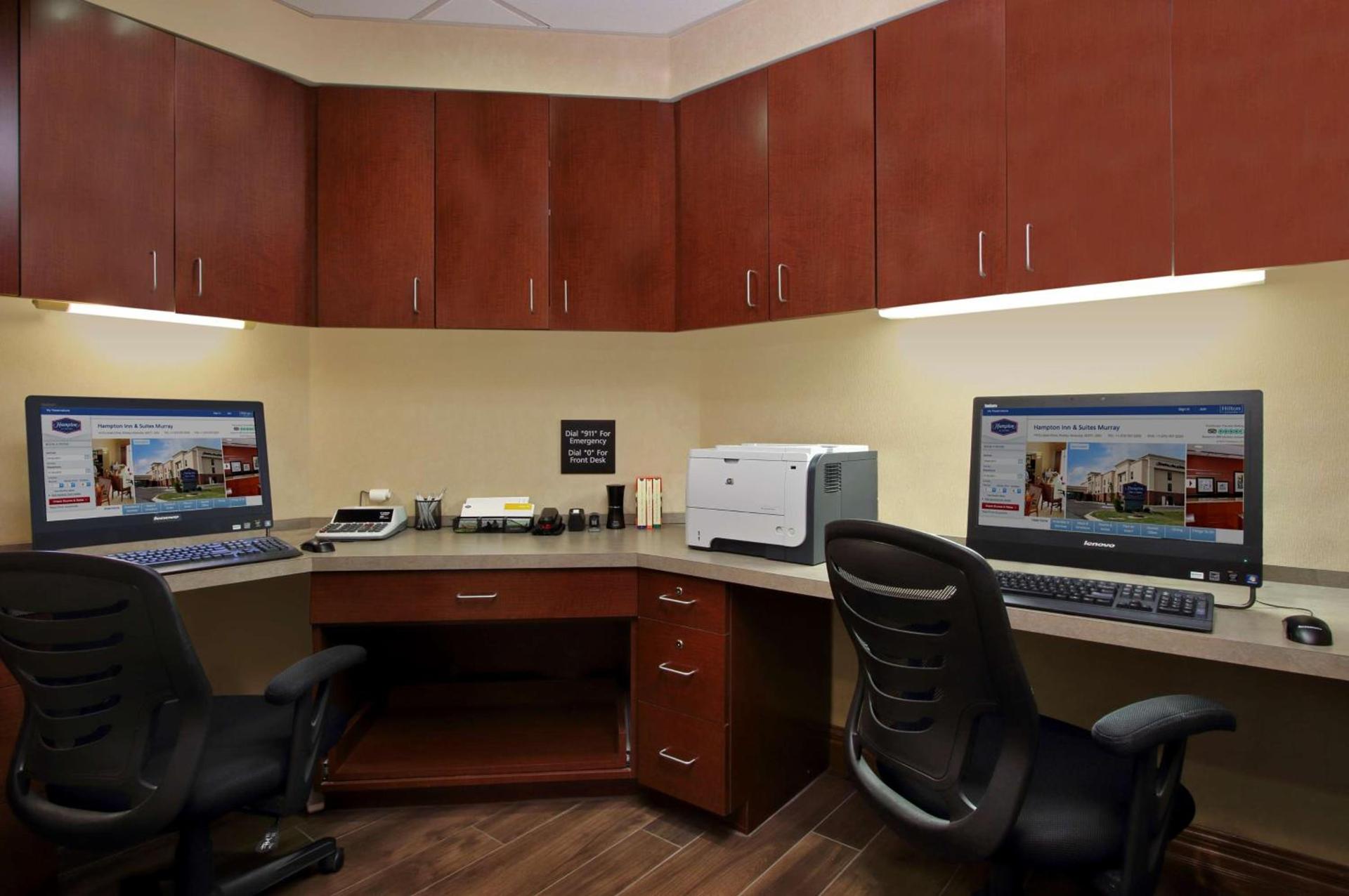Hampton Inn & Suites Madisonville photo 31