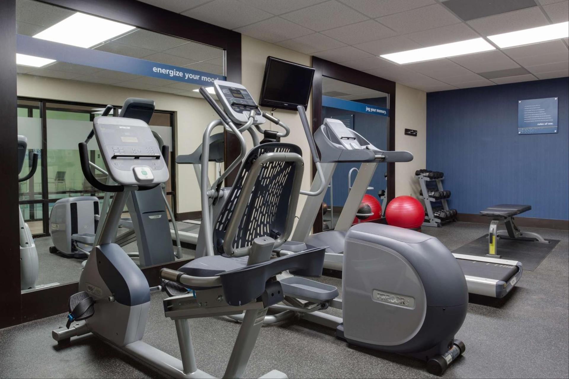 Hampton Inn Harbourgate photo 12