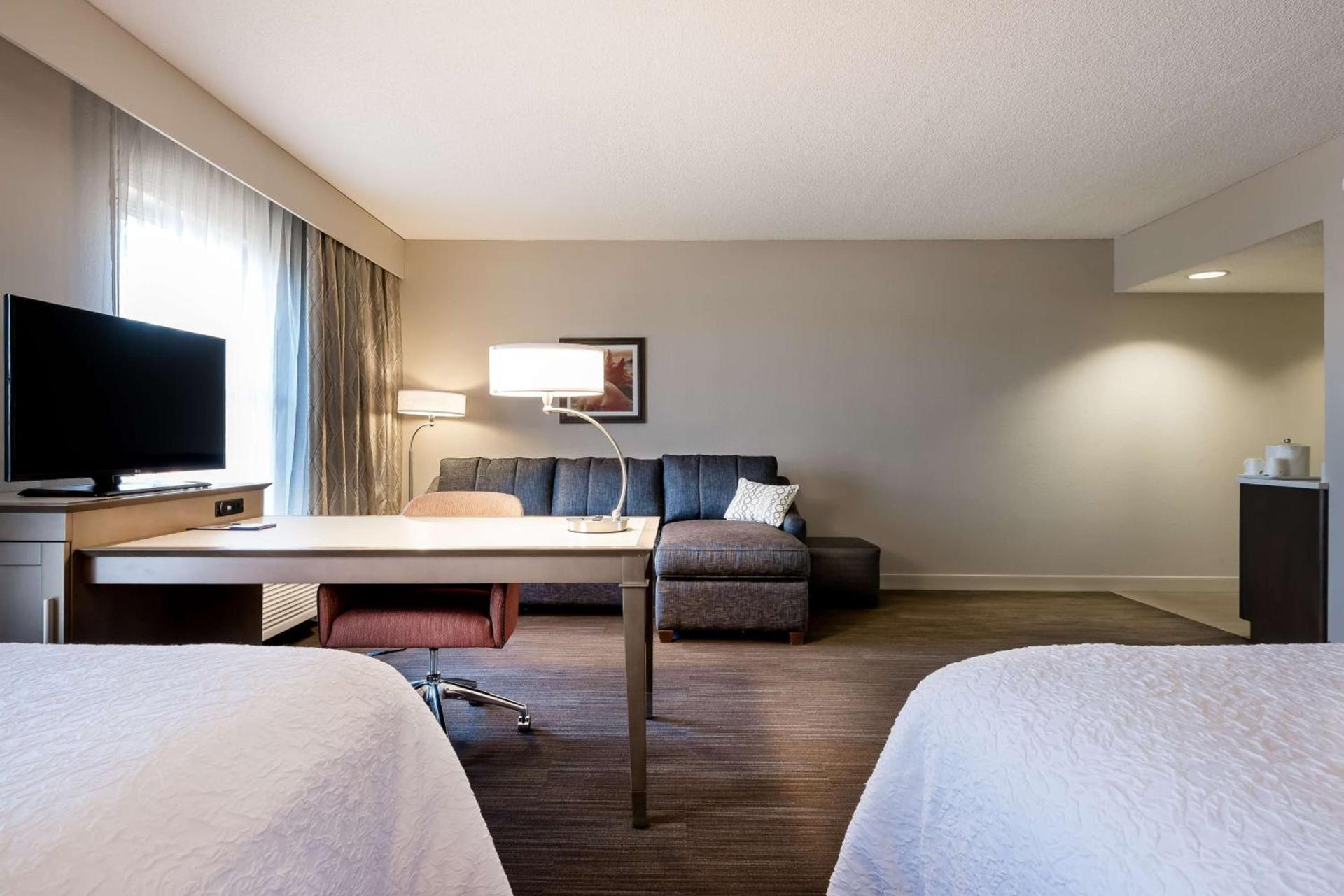 Hampton Inn Myrtle Beach West photo 13