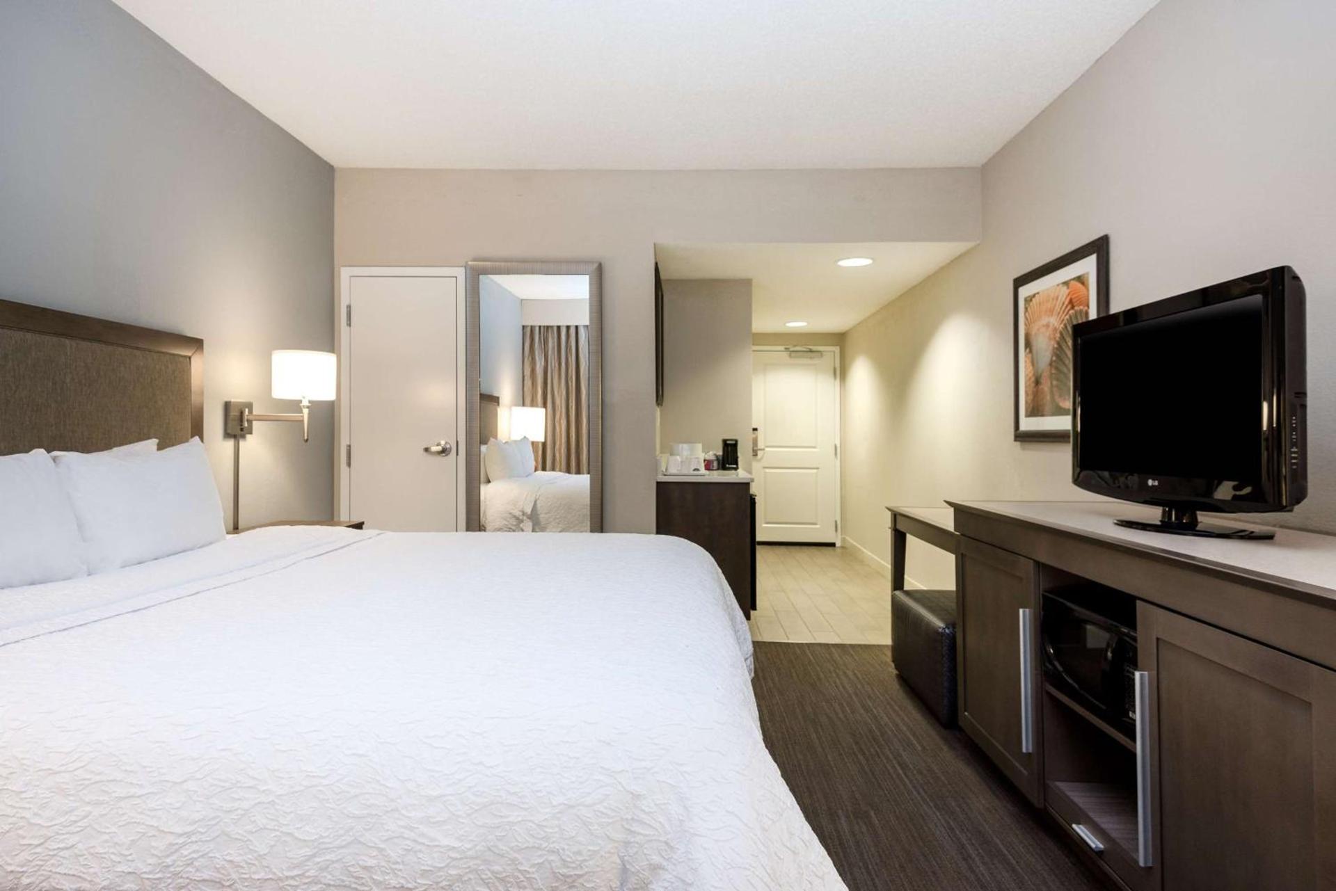 Hampton Inn Myrtle Beach West photo 17
