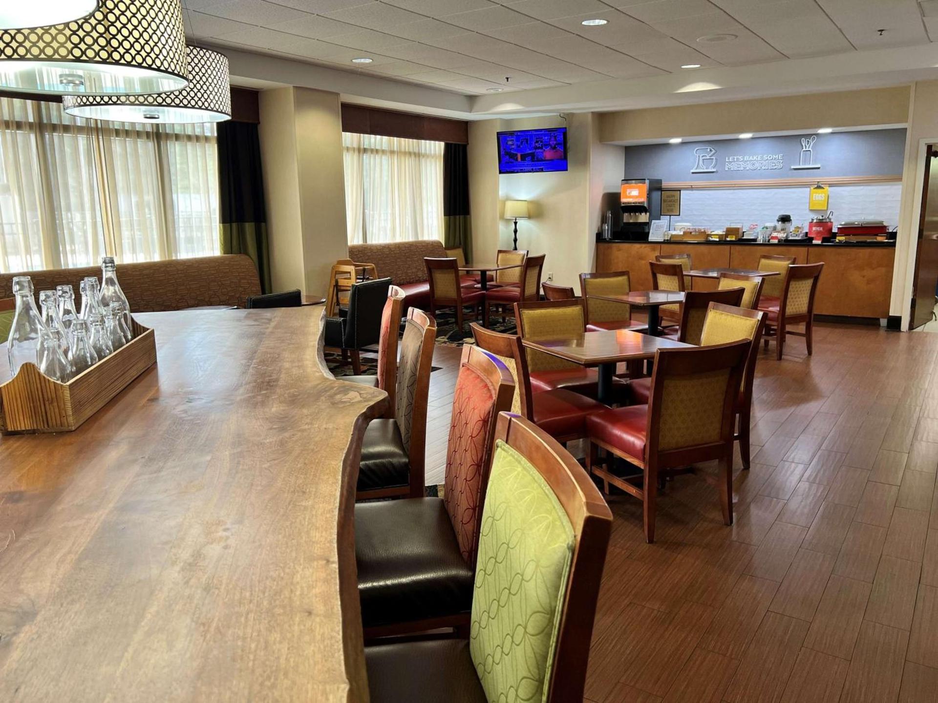 Hampton Inn New Bern photo 7