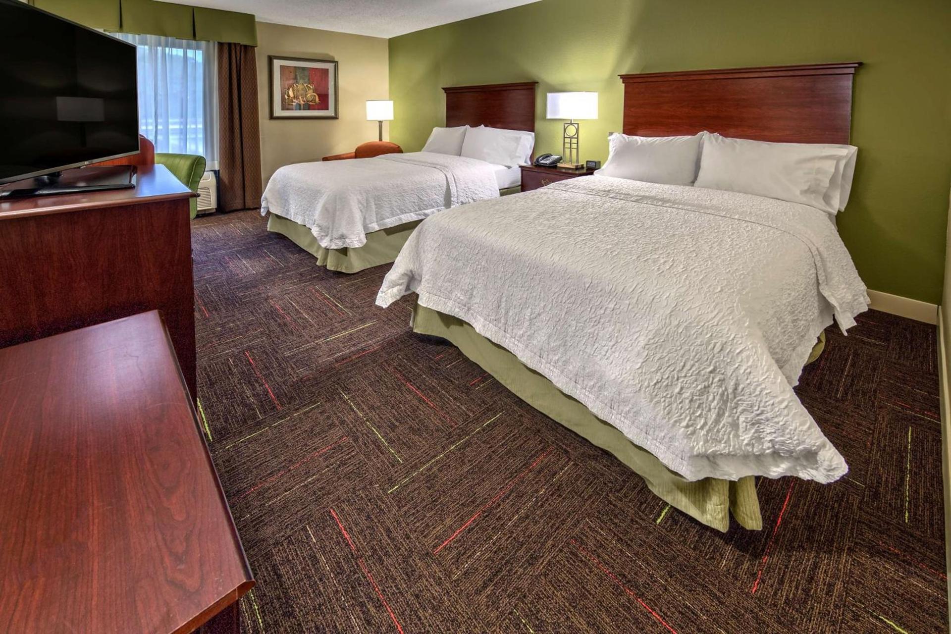 Hampton Inn New Bern photo 49