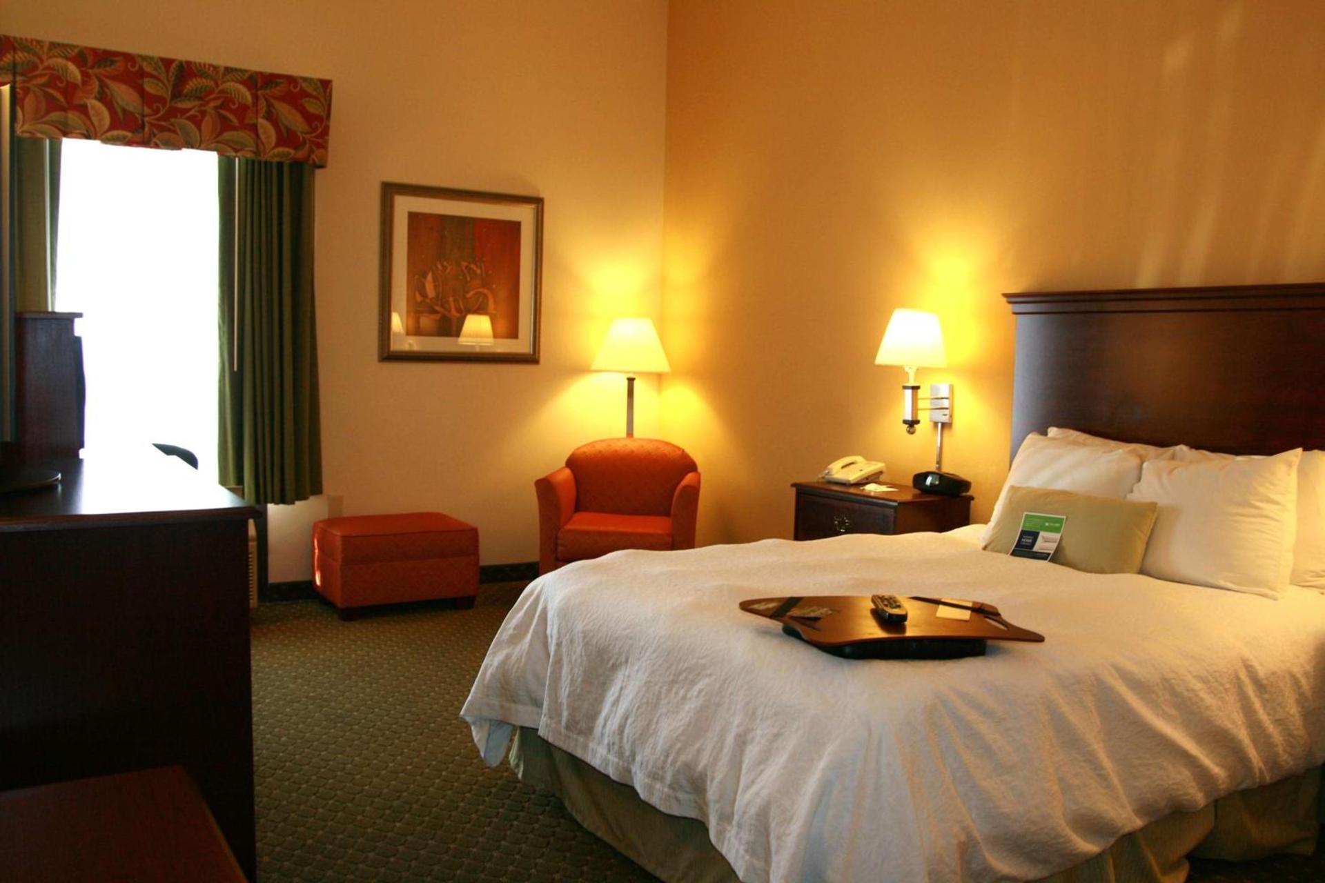 Hampton Inn New Bern photo 64