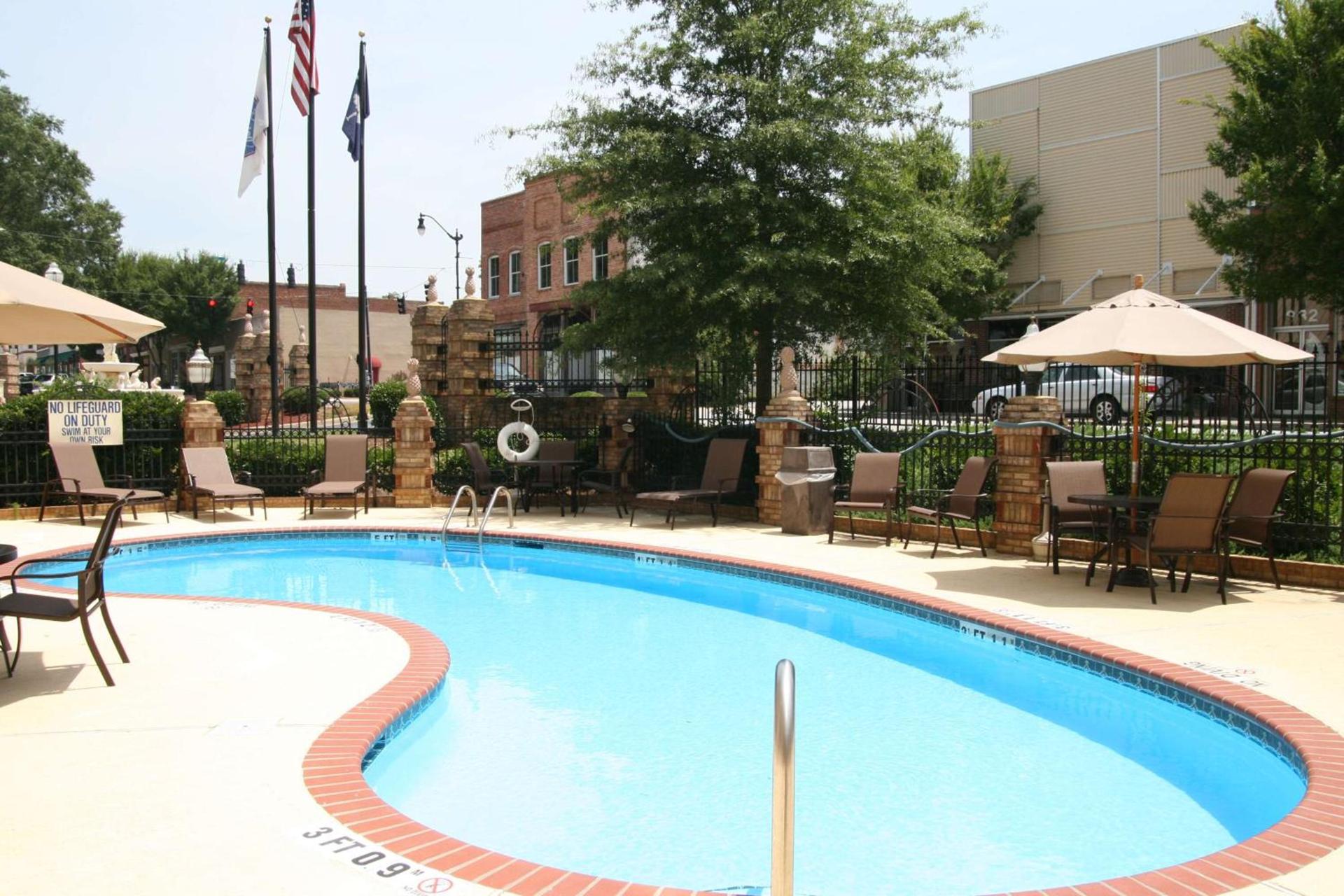 Hampton Inn Newberry Opera House photo 7