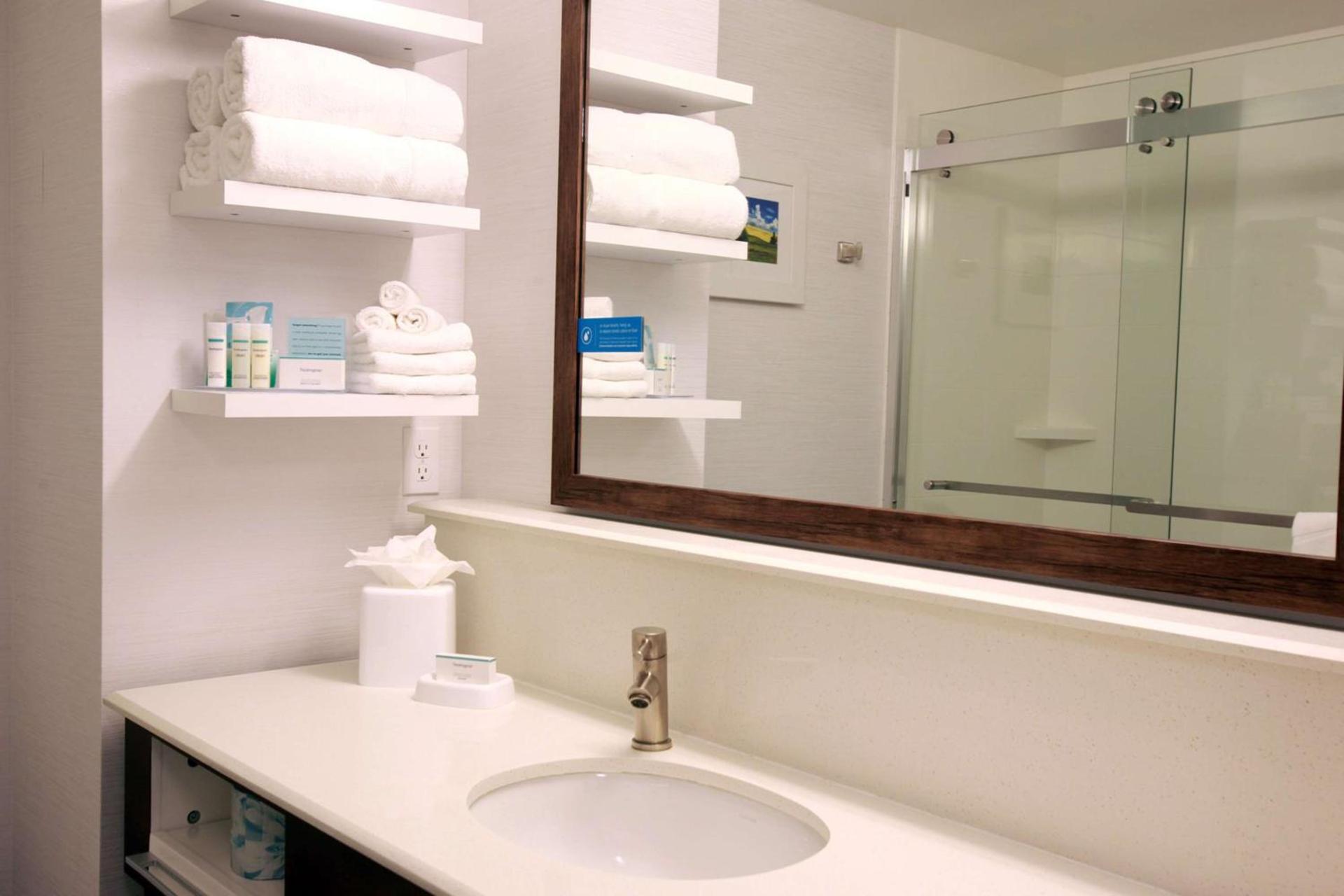 Hampton Inn & Suites Nampa at the Idaho Center photo 21