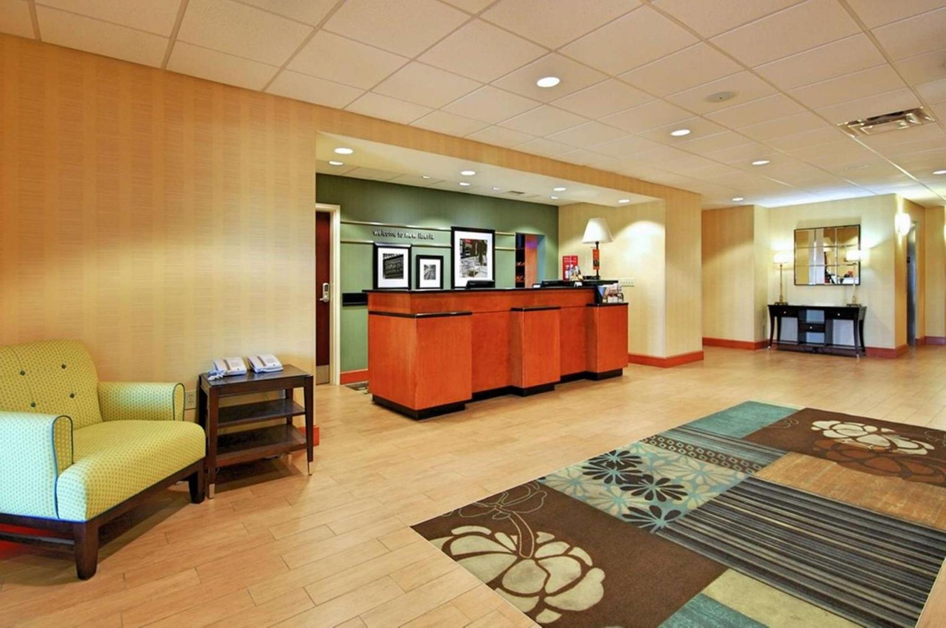 Hampton Inn and Suites New Iberia photo 7