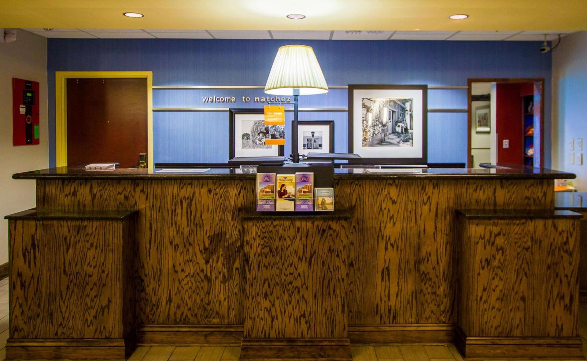 Hampton Inn & Suites Natchez photo 4