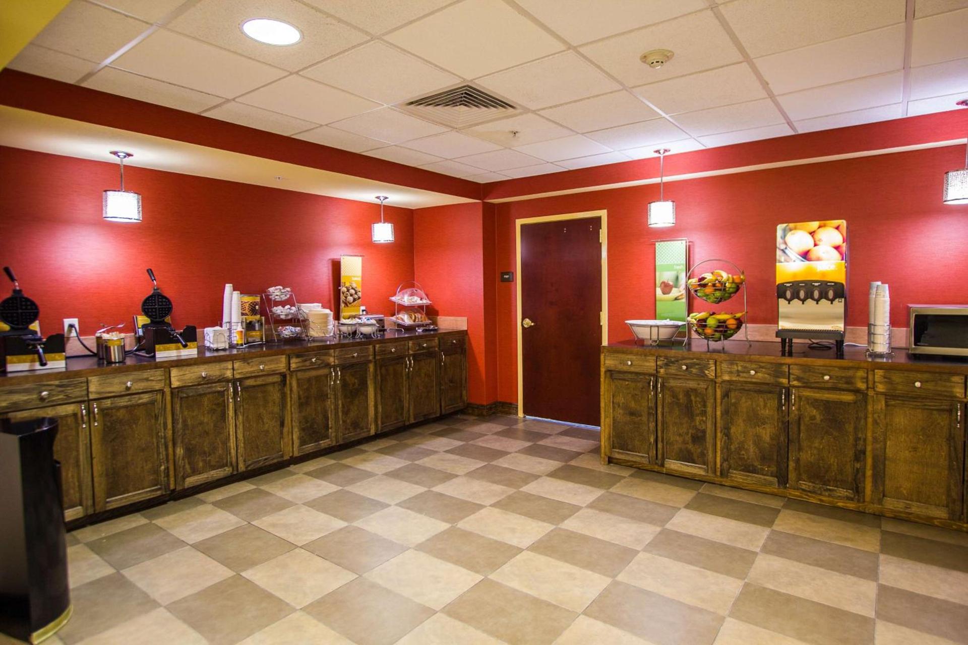 Hampton Inn & Suites Natchez photo 13