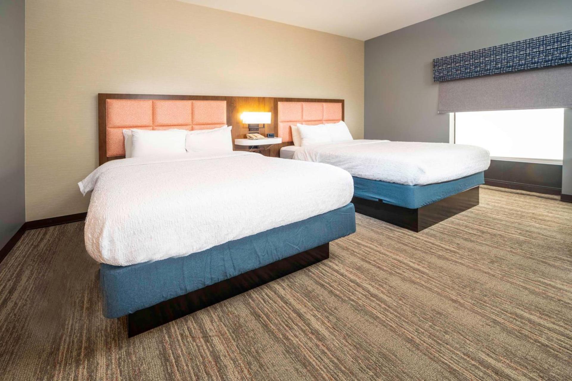 Hampton Inn and Suites New Iberia photo 57
