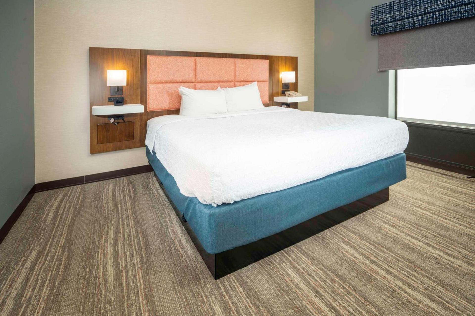 Hampton Inn and Suites New Iberia photo 65