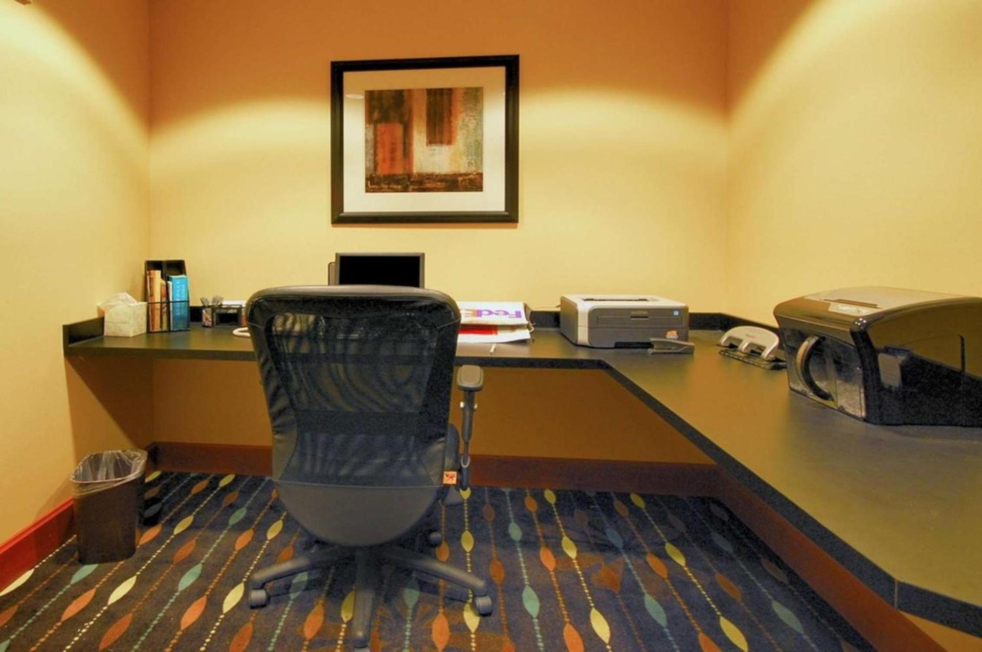 Hampton Inn and Suites New Iberia photo 82