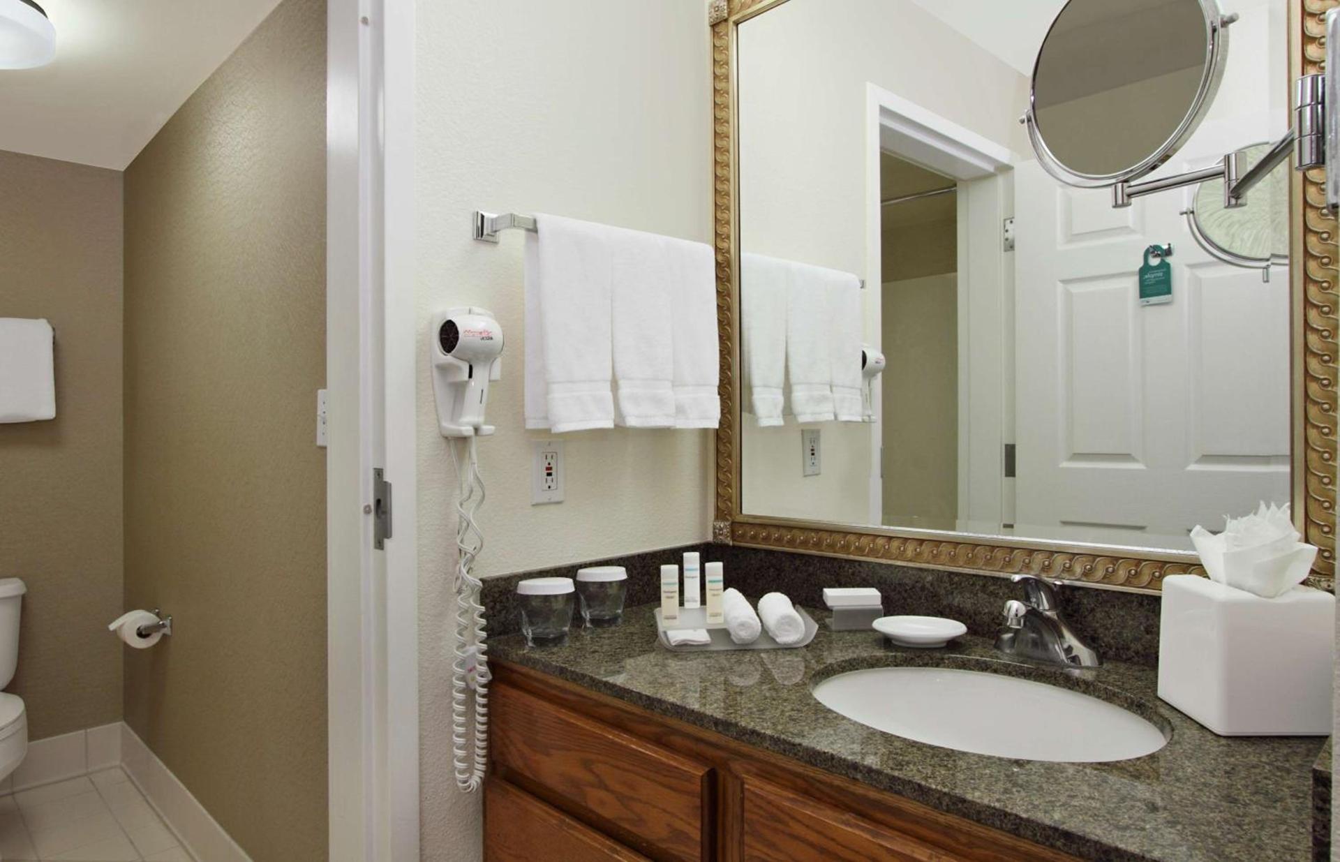 Homewood Suites by Hilton Newark Fremont photo 29