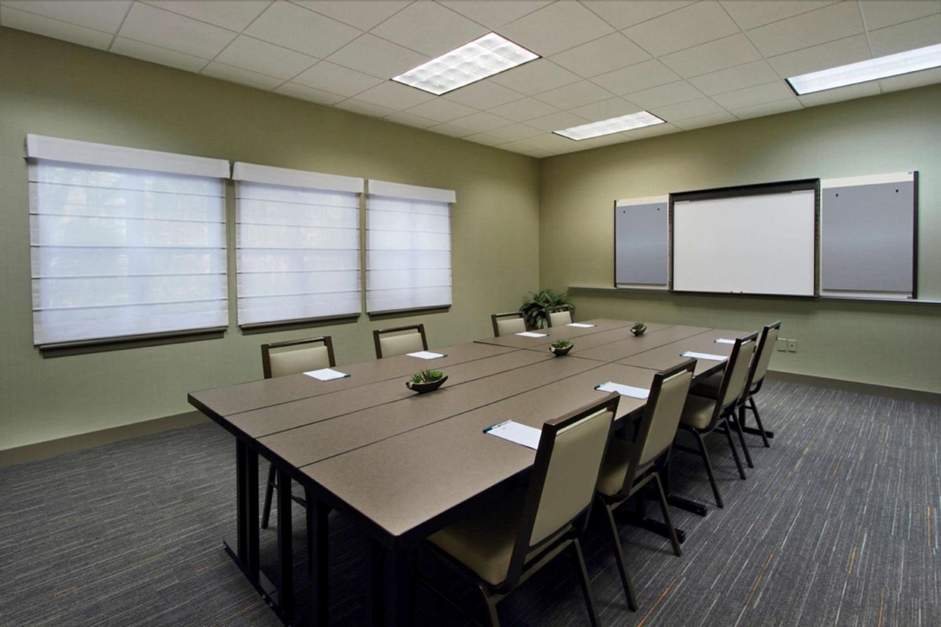 Homewood Suites by Hilton Newark Fremont photo 38