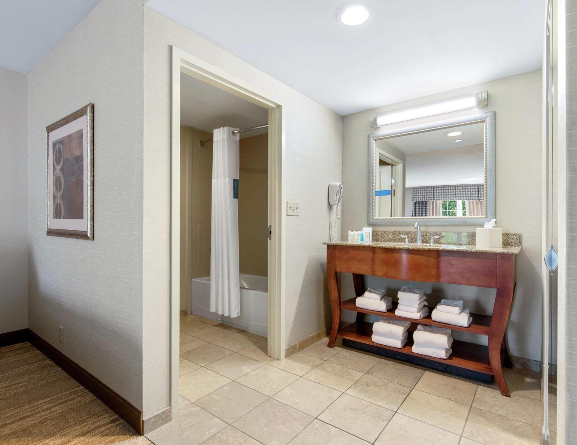 Hampton Inn & Suites North Conway photo 29