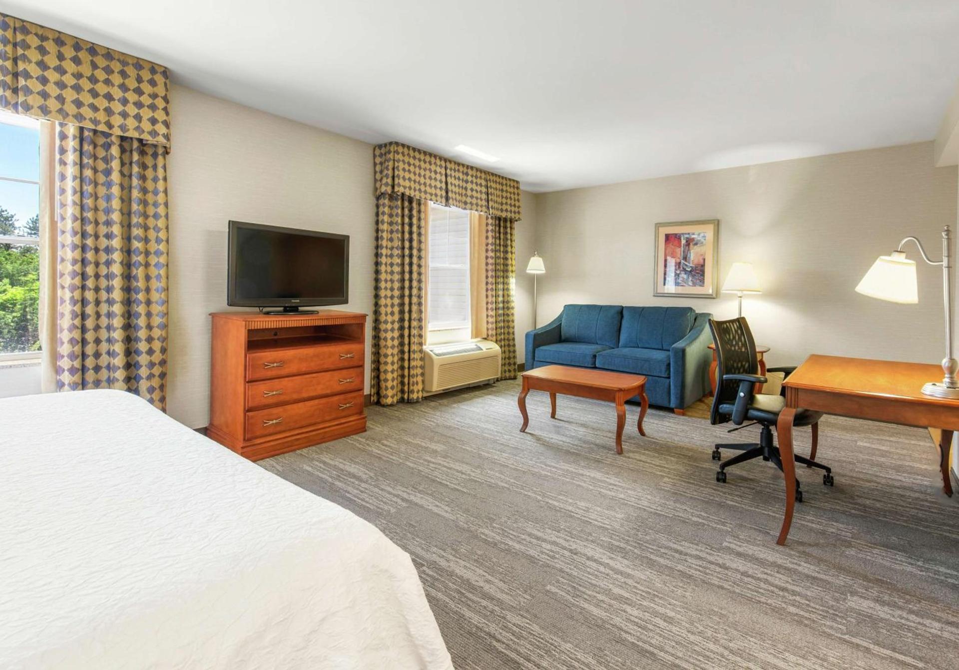 Hampton Inn & Suites North Conway photo 32