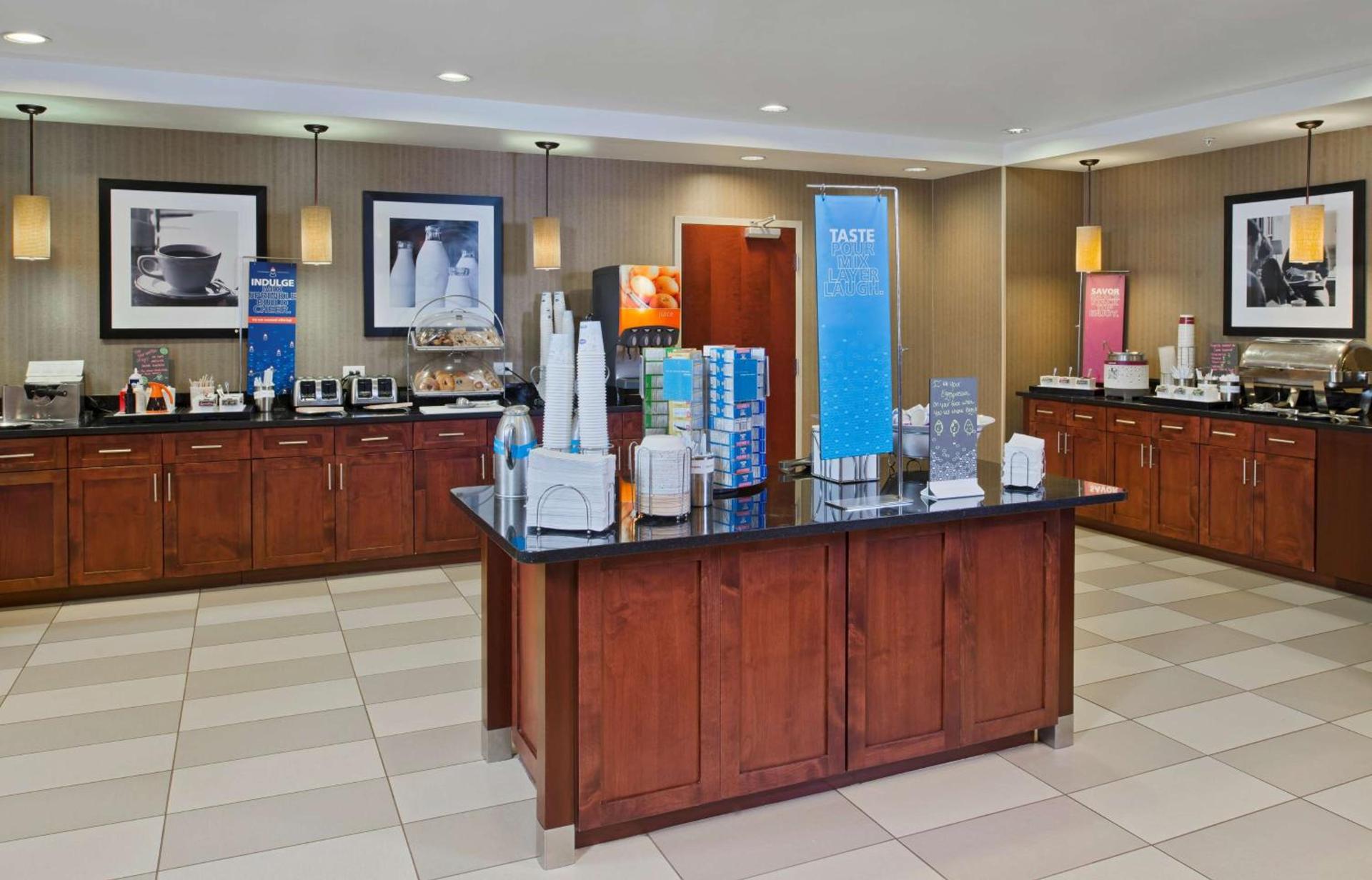 Hampton Inn & Suites Ocean City Bayfront-Convention Center photo 17