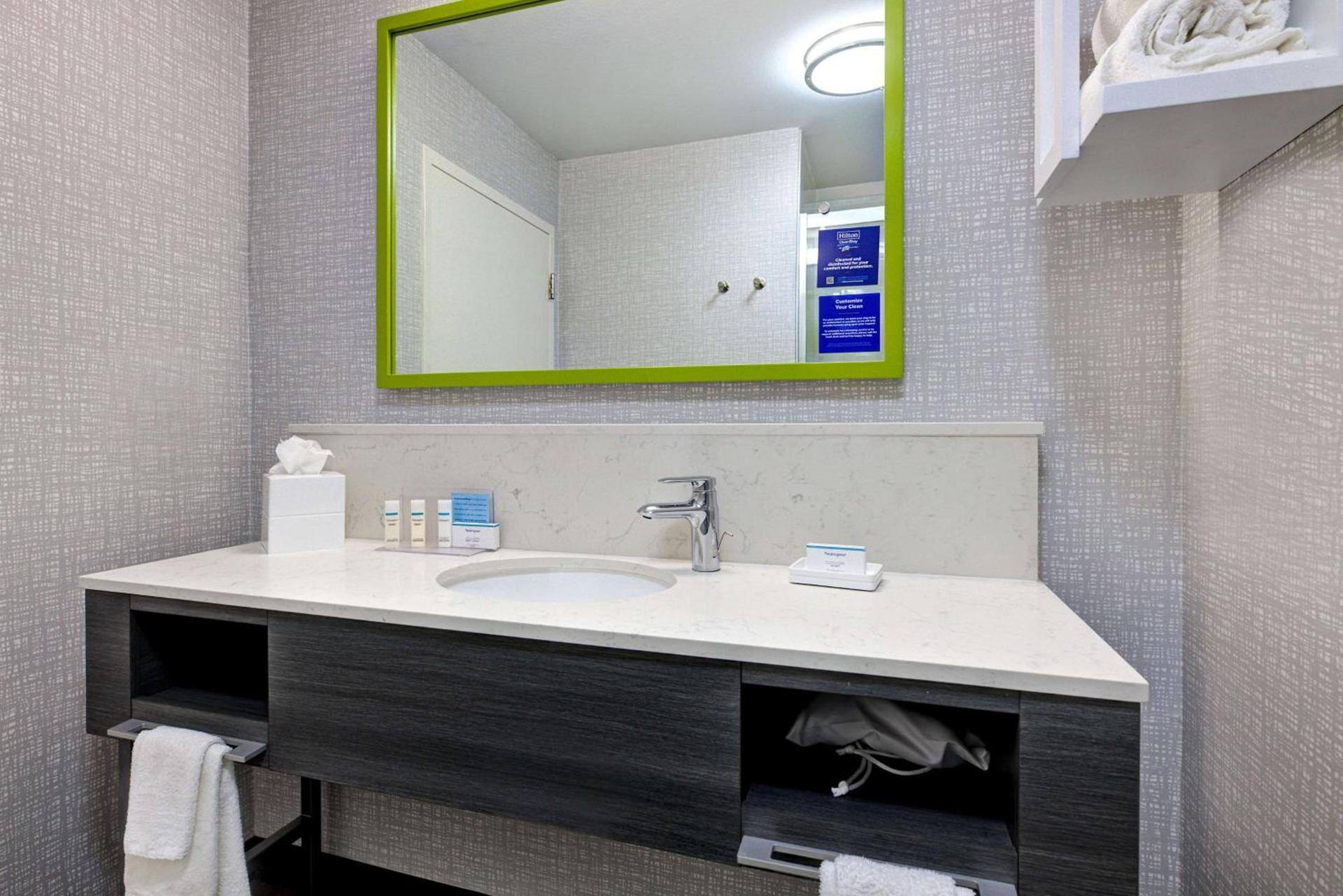 Hampton Inn & Suites Nacogdoches photo 20