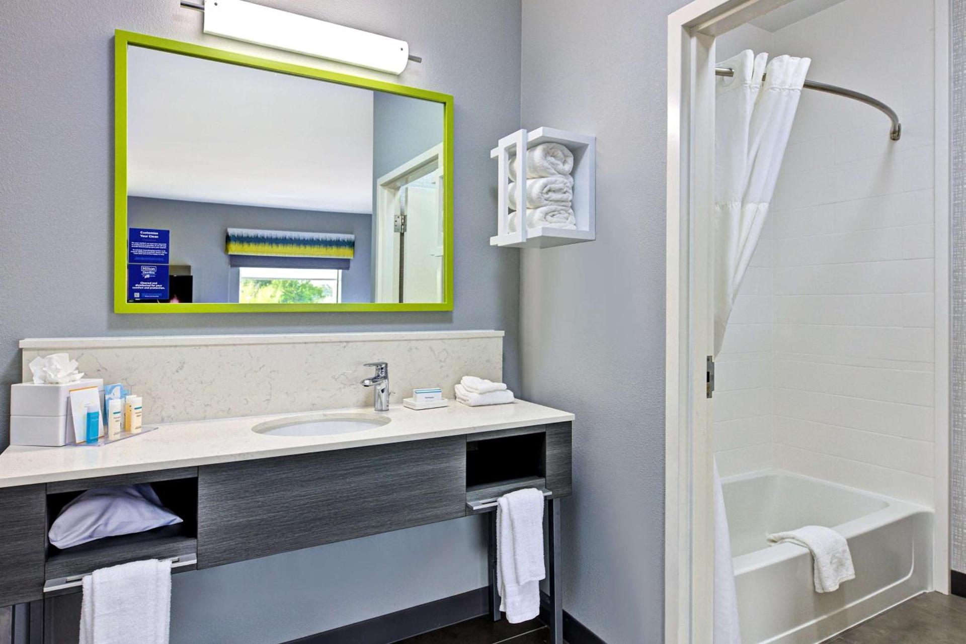 Hampton Inn & Suites Nacogdoches photo 27