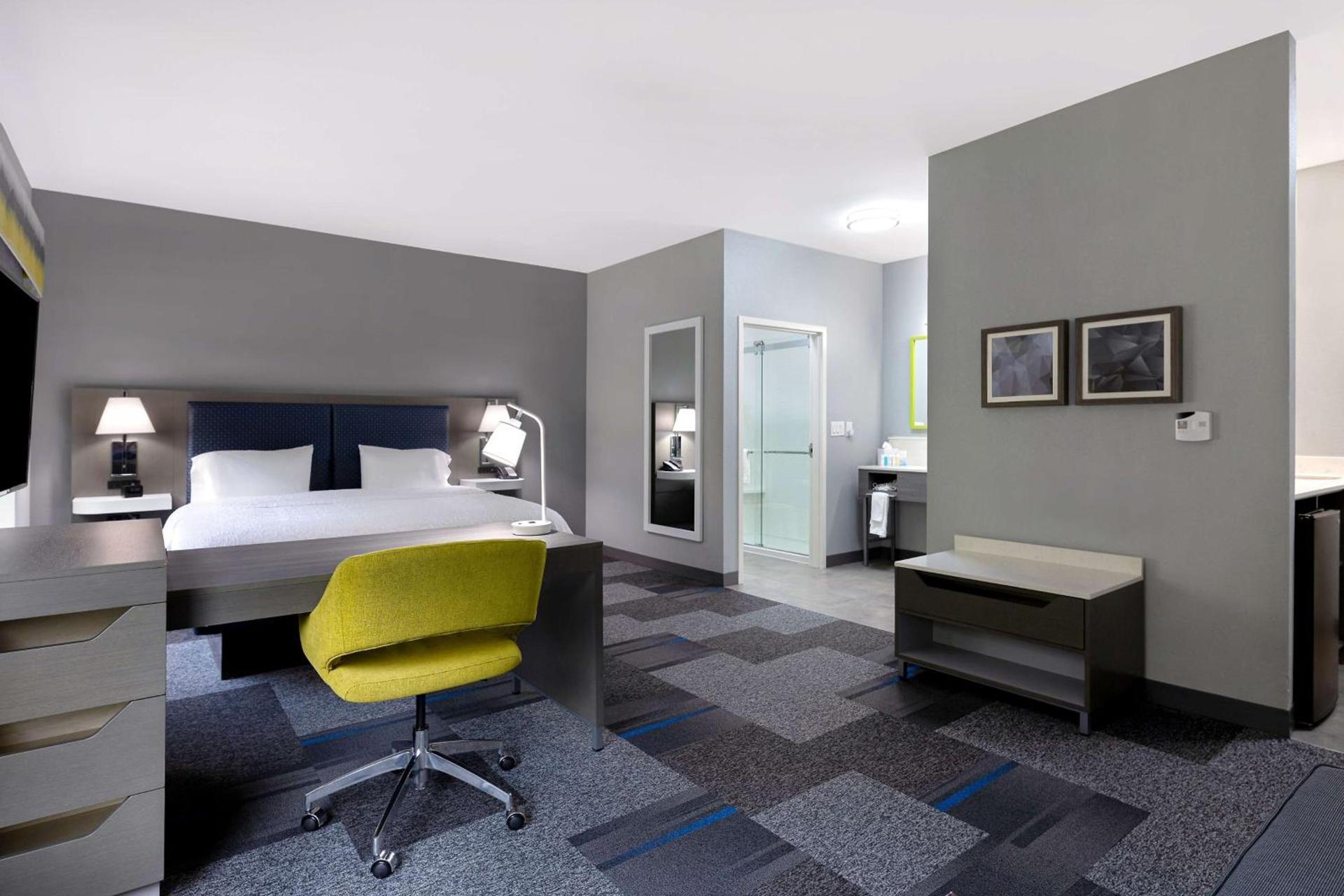 Hampton Inn & Suites Nacogdoches photo 35