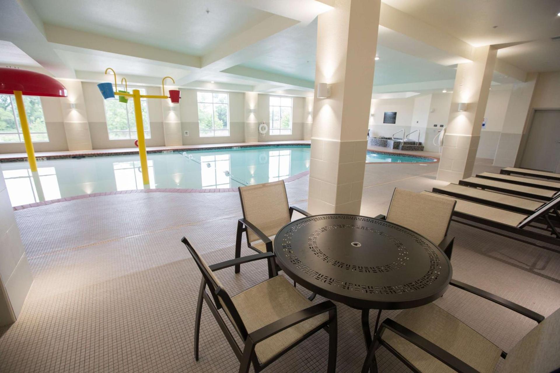 Hampton Inn & Suites Oklahoma City Airport photo 9