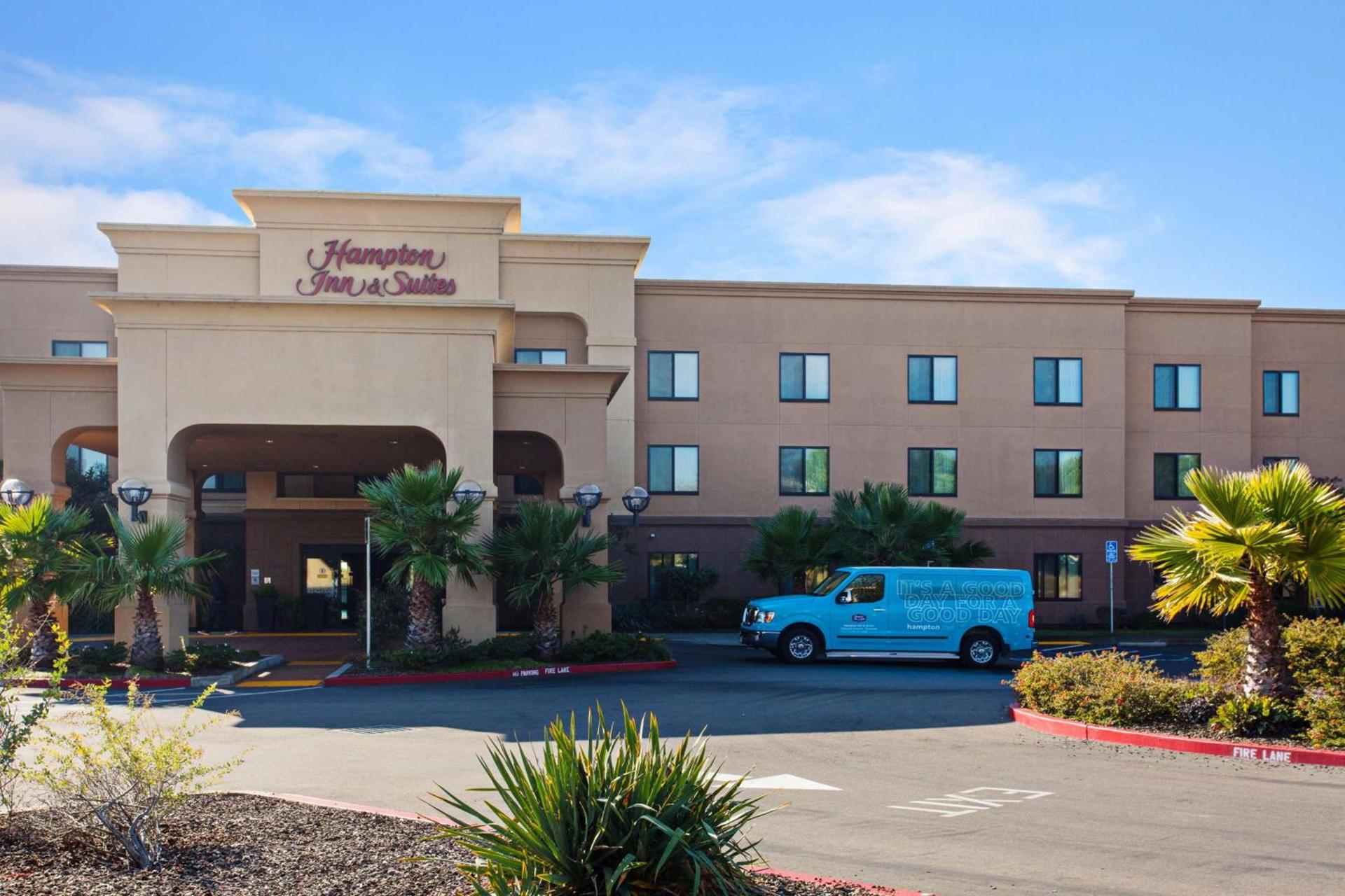 Hampton Inn & Suites Oakland Airport-Alameda — hotel in Alameda