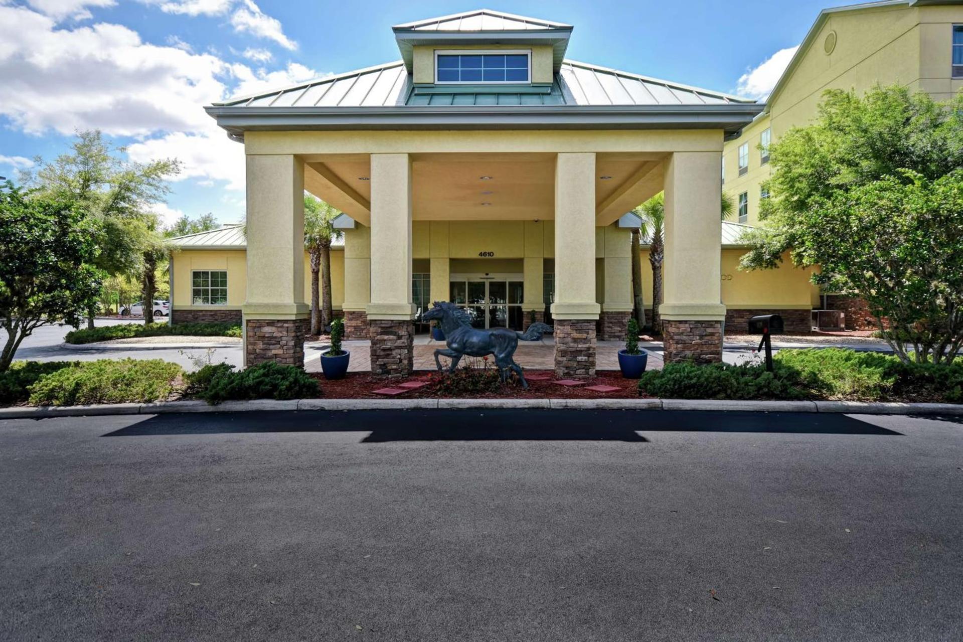 Homewood Suites by Hilton Ocala at Heath Brook photo 3