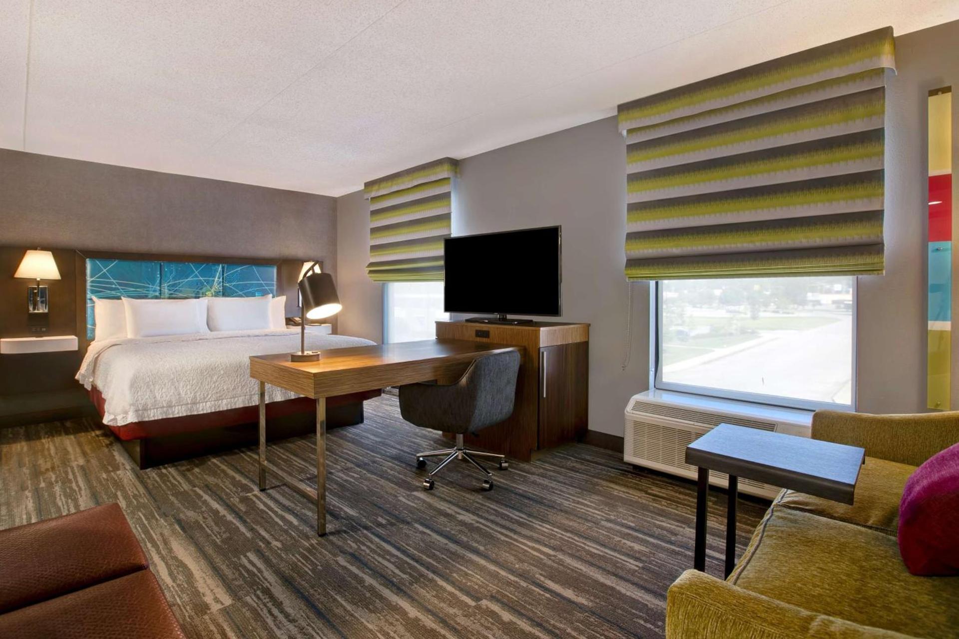 Hampton Inn Olive Branch photo 29