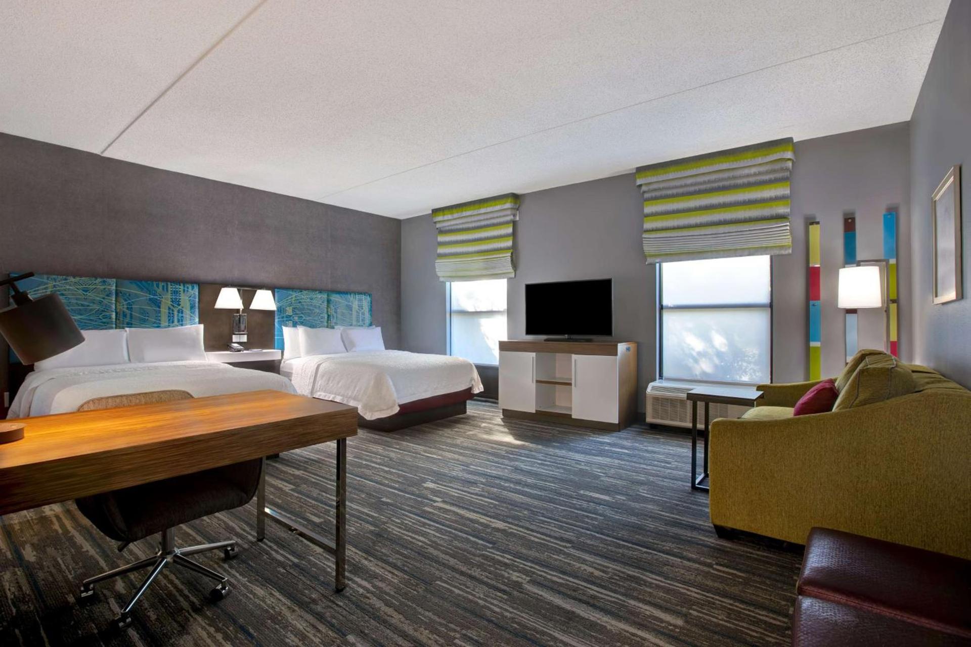 Hampton Inn Olive Branch photo 41