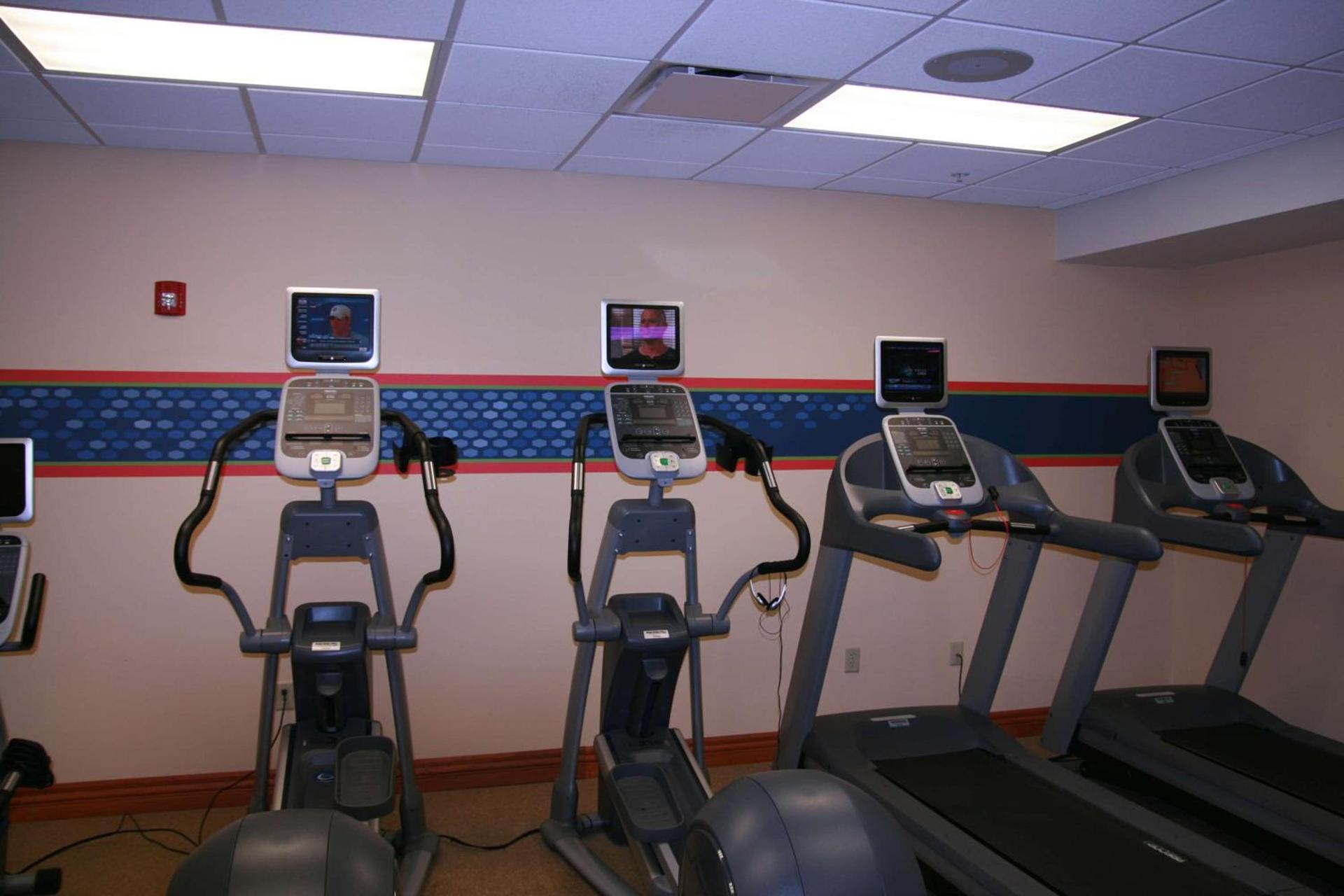 Newly Renovated Hampton Inn Omaha West Lakeside photo 15