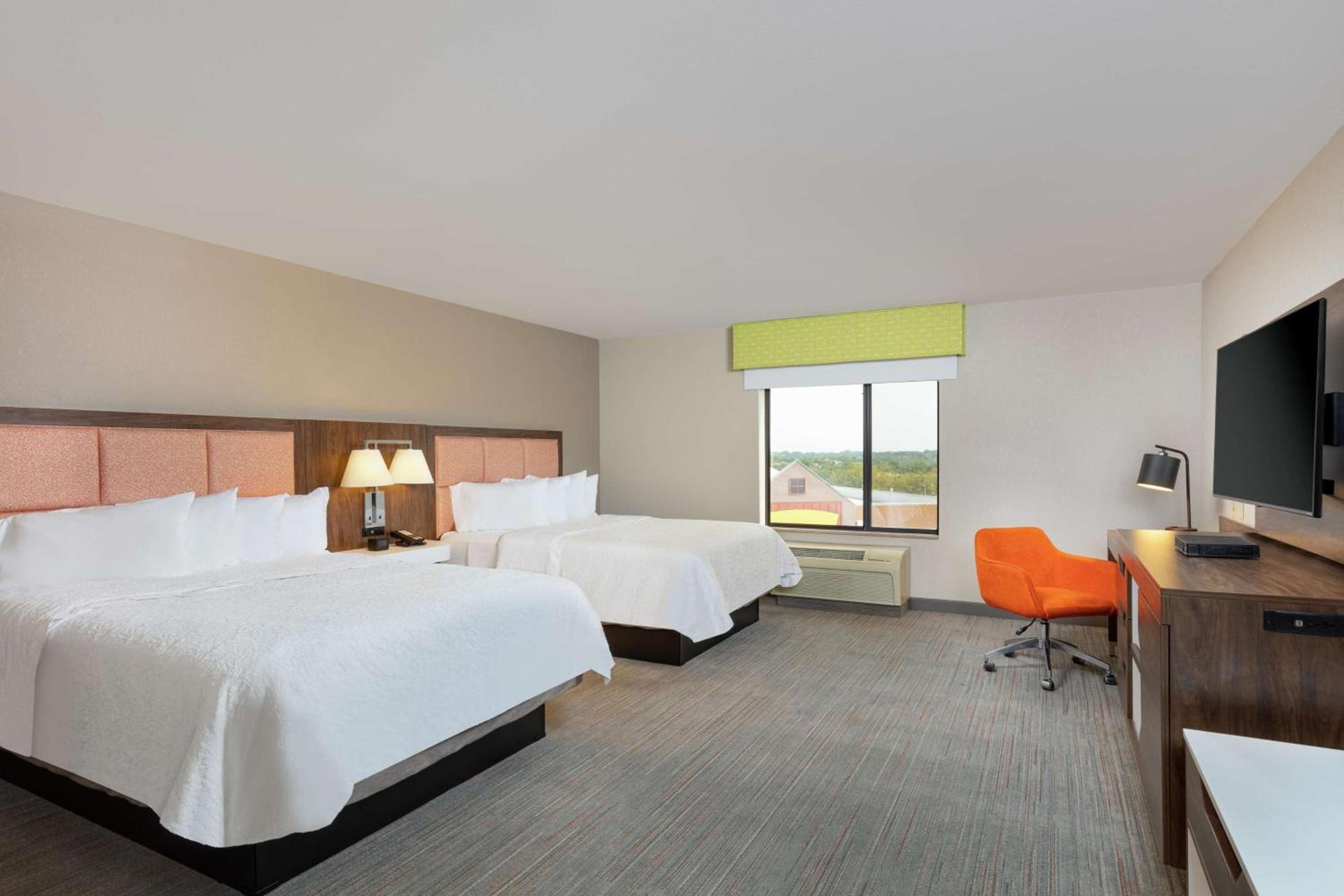 Newly Renovated Hampton Inn Omaha West Lakeside photo 24