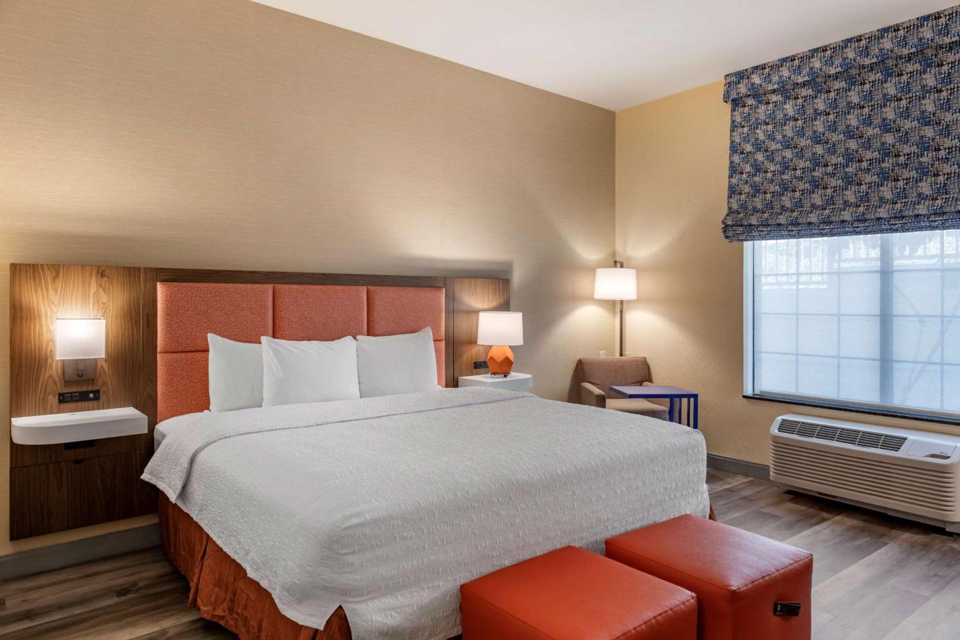 Hampton Inn Norco/Corona photo 21