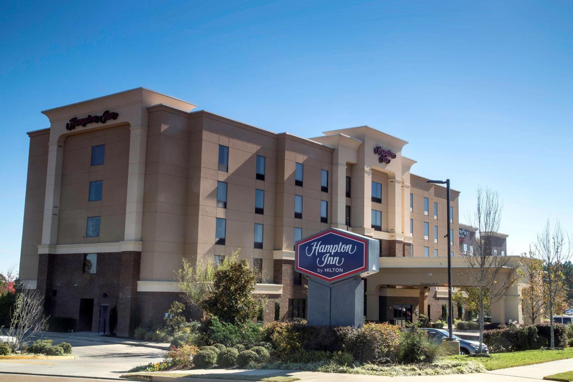 Hampton Inn Oxford/Conference Center photo 2