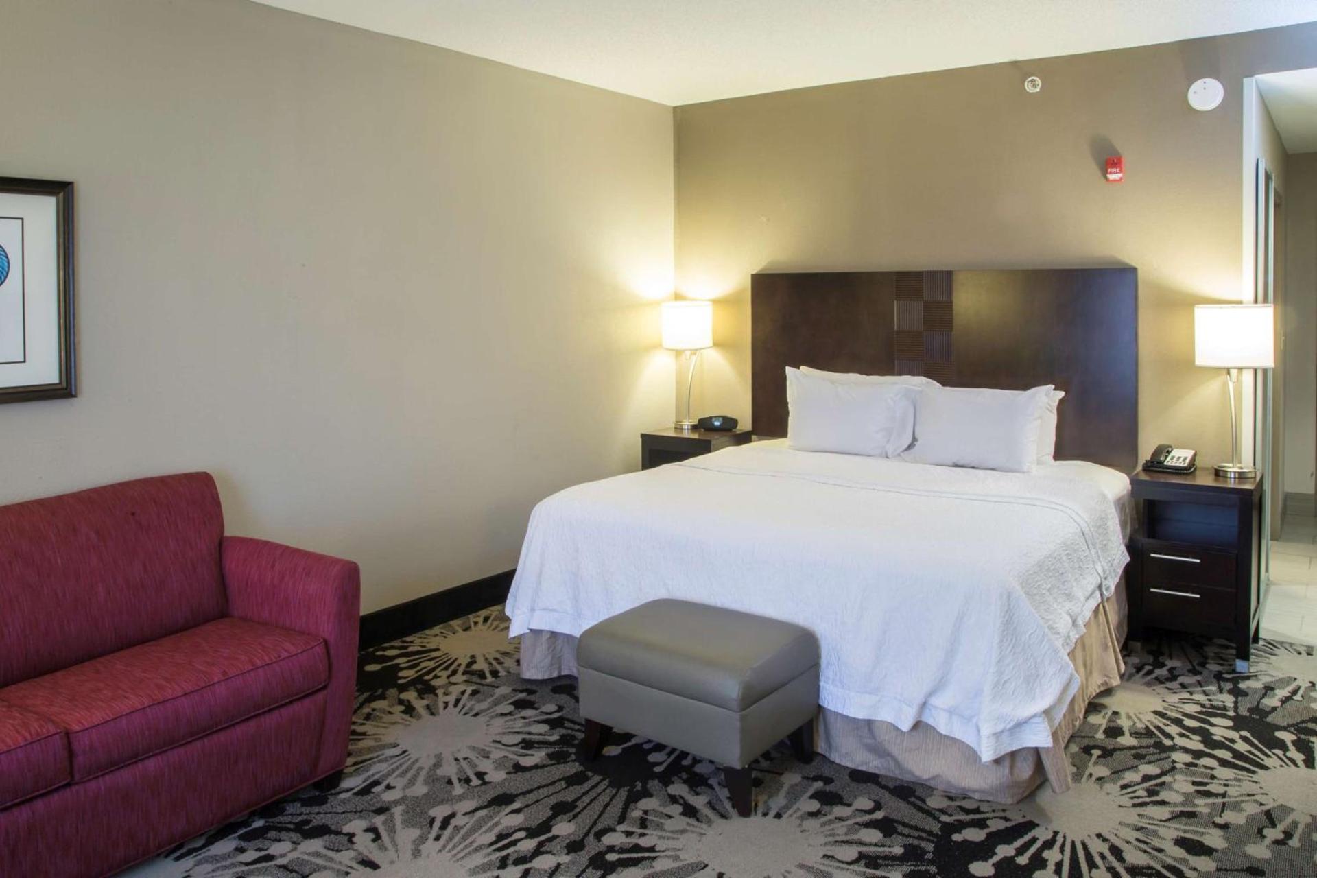 Hampton Inn Oxford/Conference Center photo 26