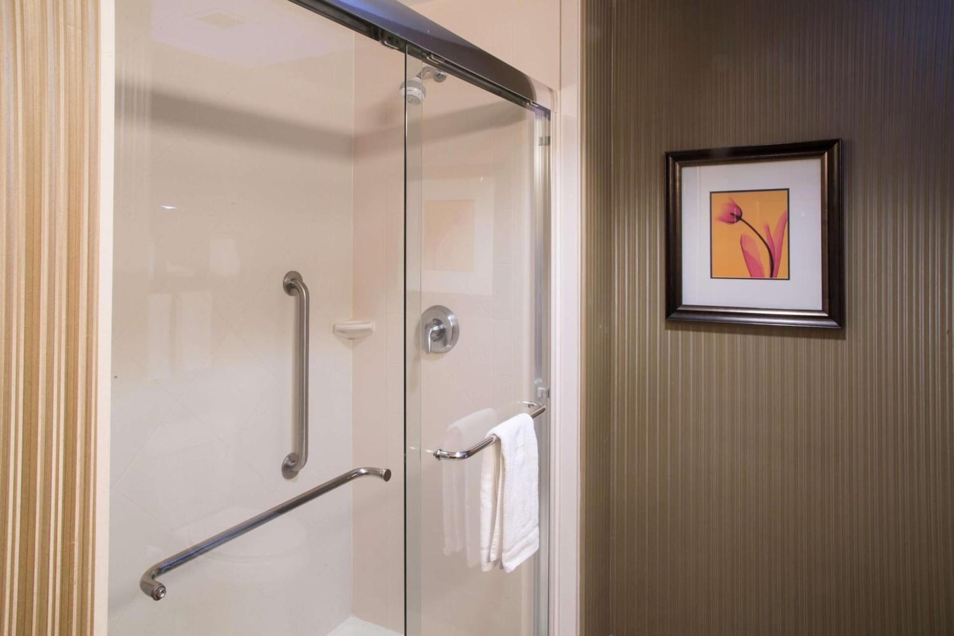 Hampton Inn Oxford/Conference Center photo 28