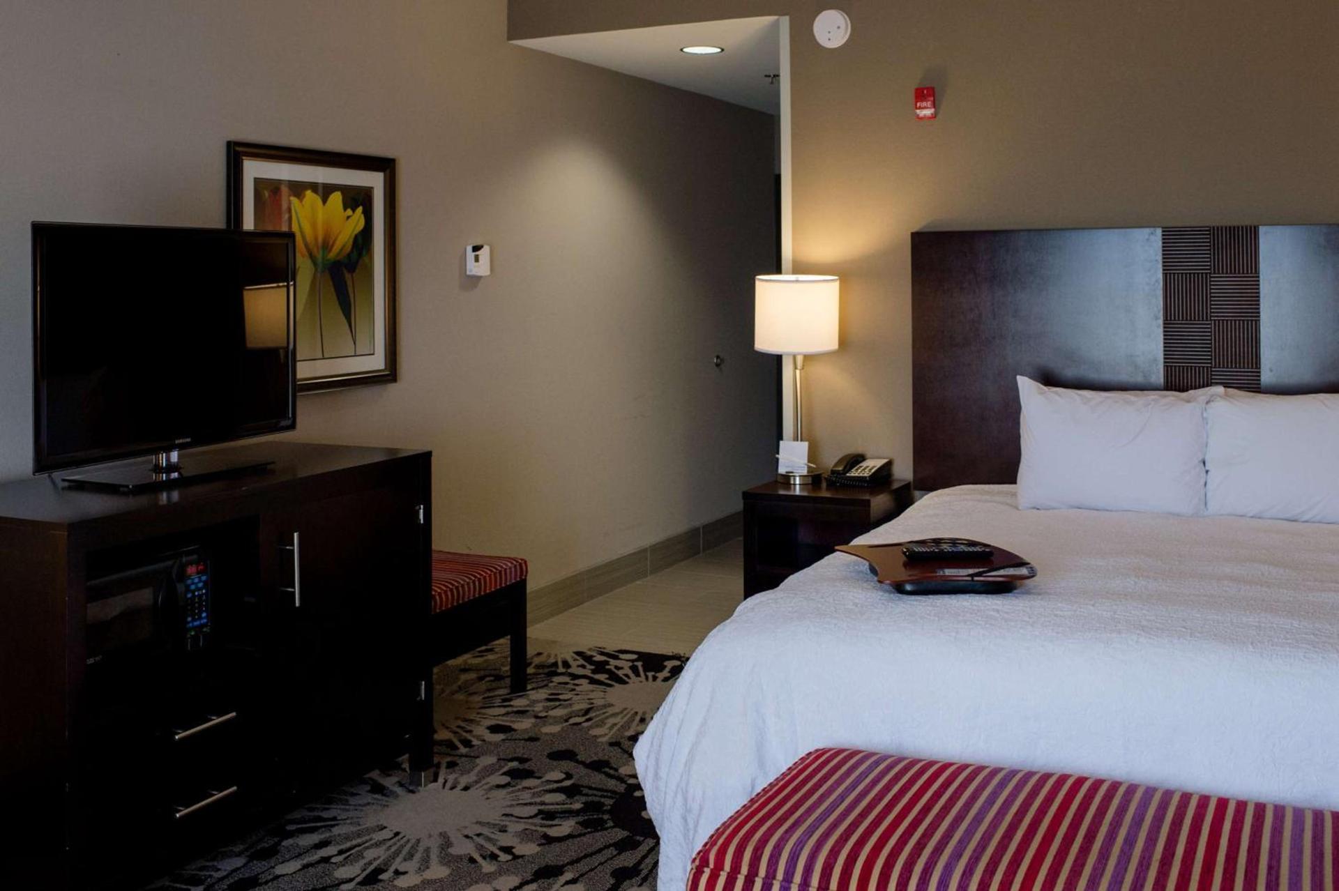 Hampton Inn Oxford/Conference Center photo 41
