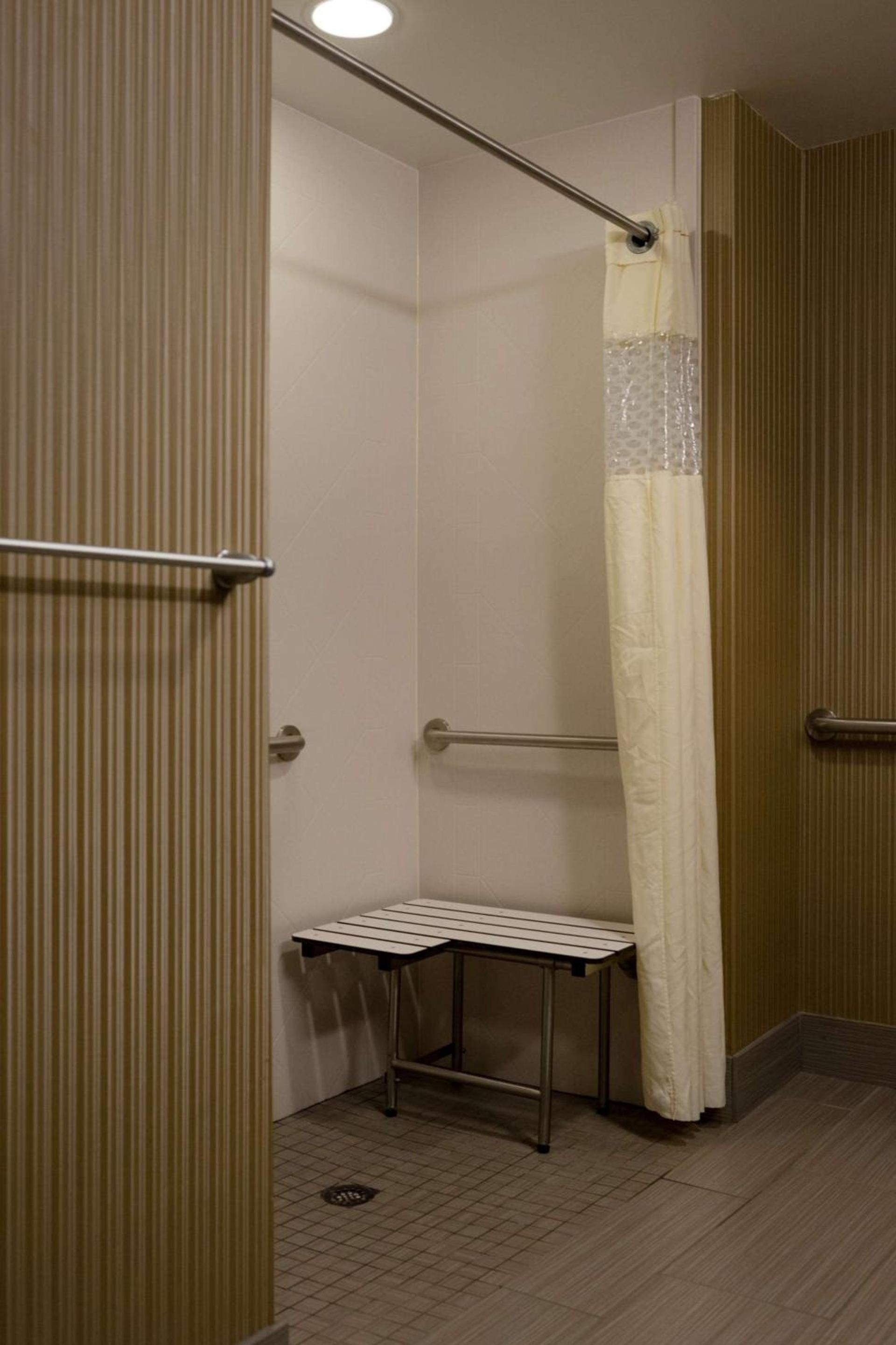 Hampton Inn Oxford/Conference Center photo 50